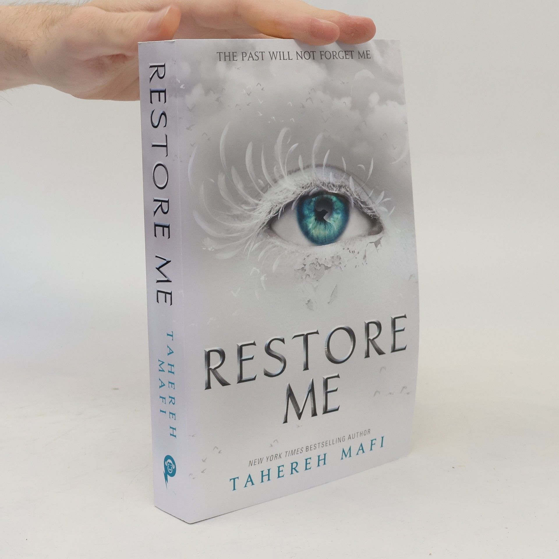 Tahereh Mafi Restore Me
