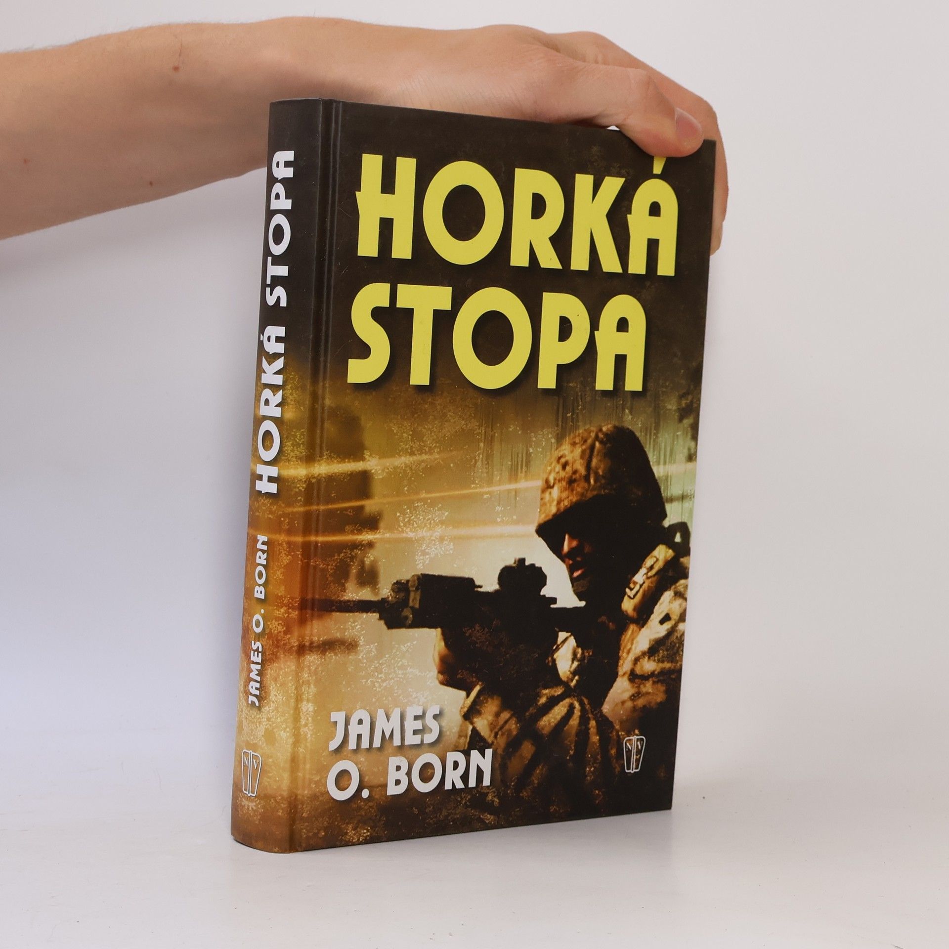 James O. Born Horká stopa