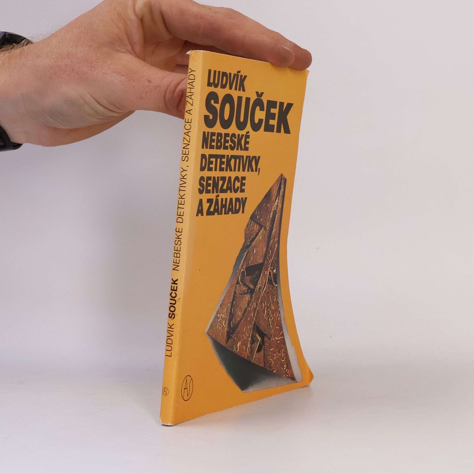 Ludvík Souček Nebeské detektivky, senzace a záhady