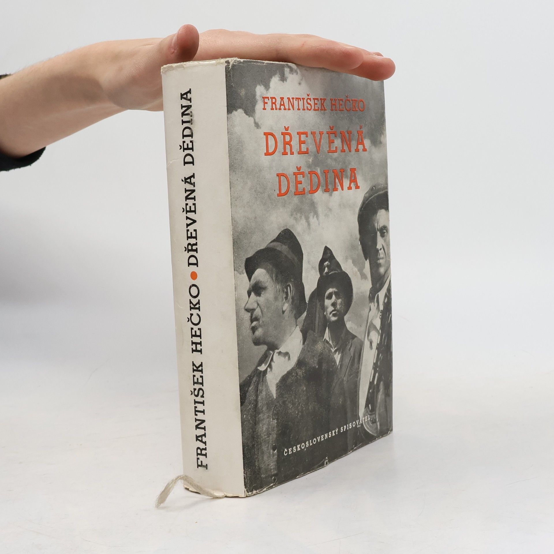 František Hečko Dřevěná dědina