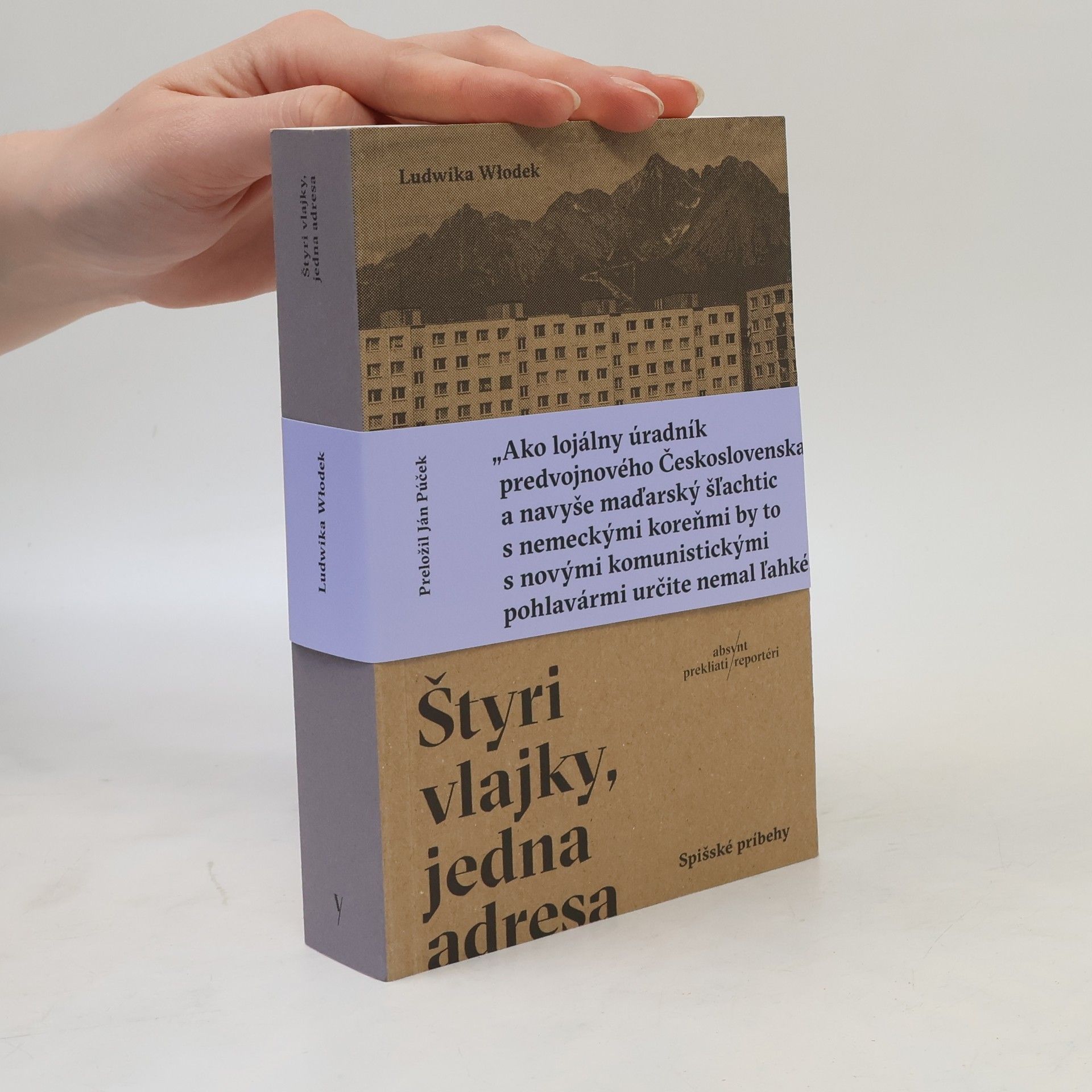 Włodek Ludwika Štyri vlajky, jedna adresa