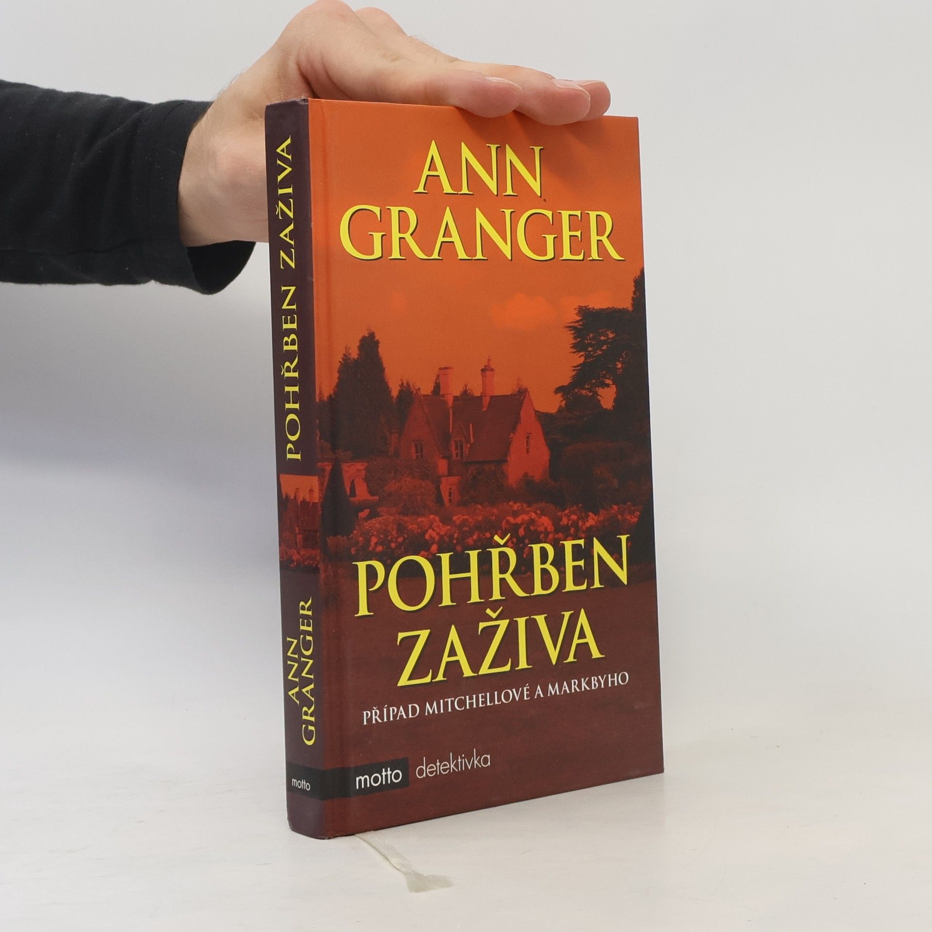 Ann Granger Pohřben zaživa