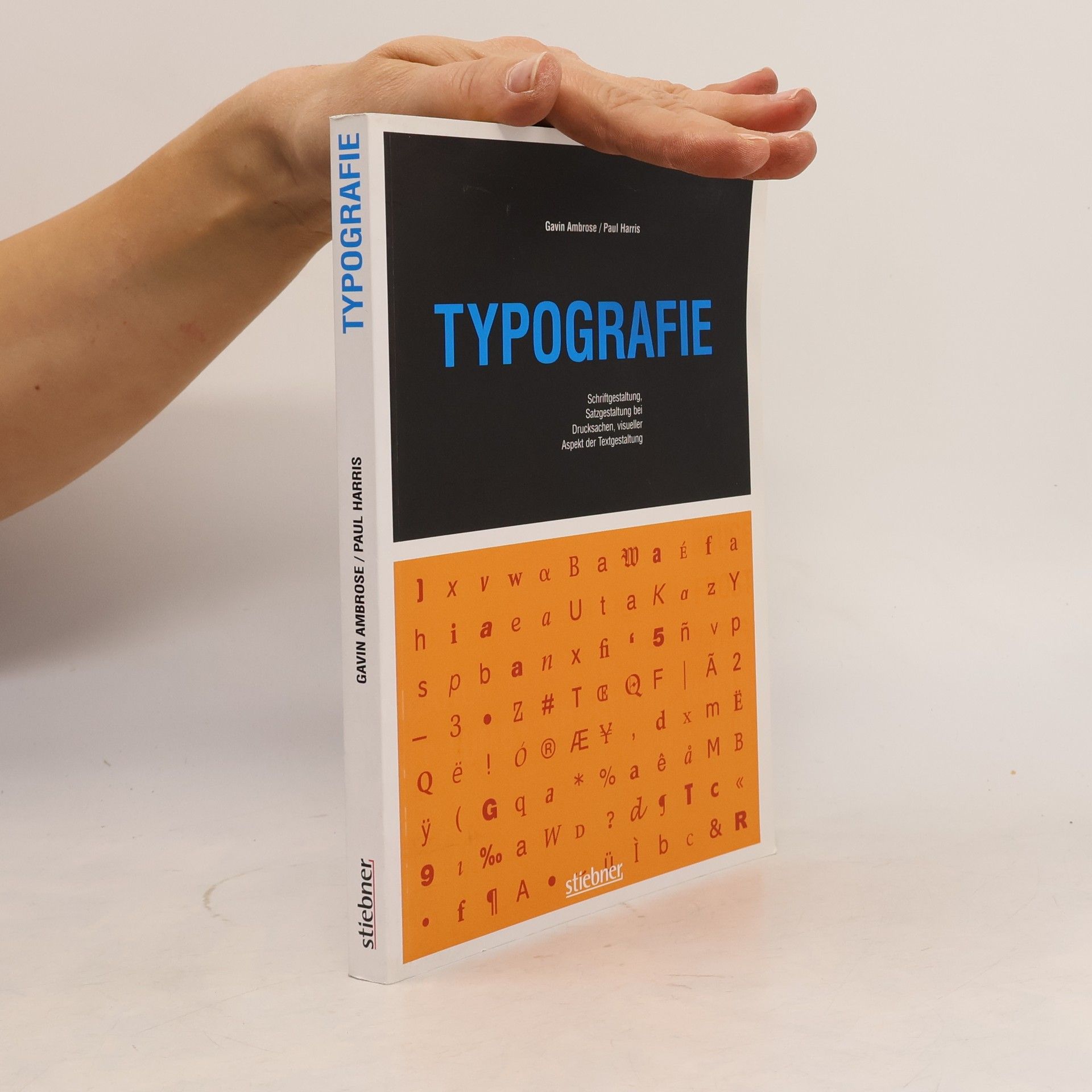 Paul Harris Typografie
