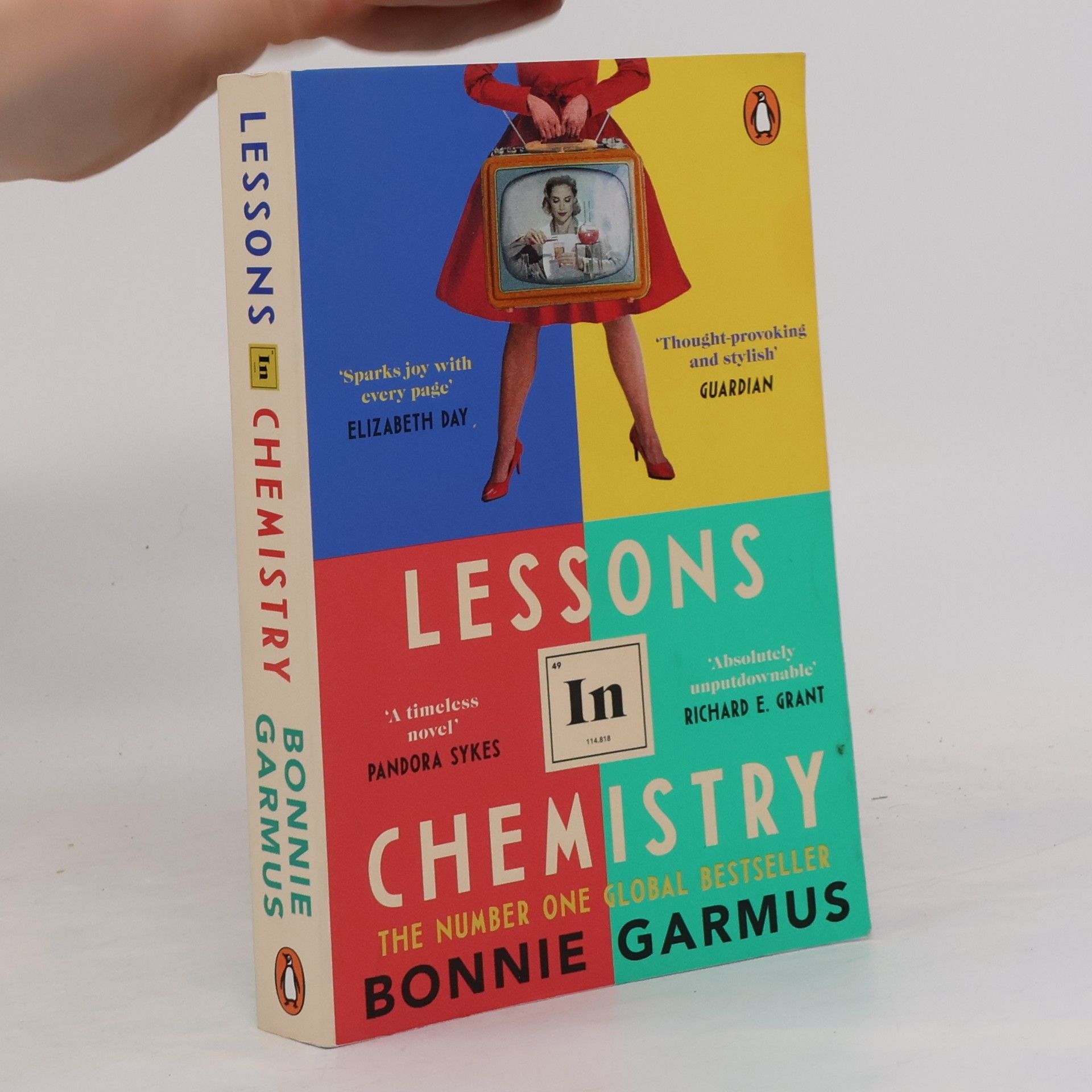Bonnie Garmus Lessons In Chemistry