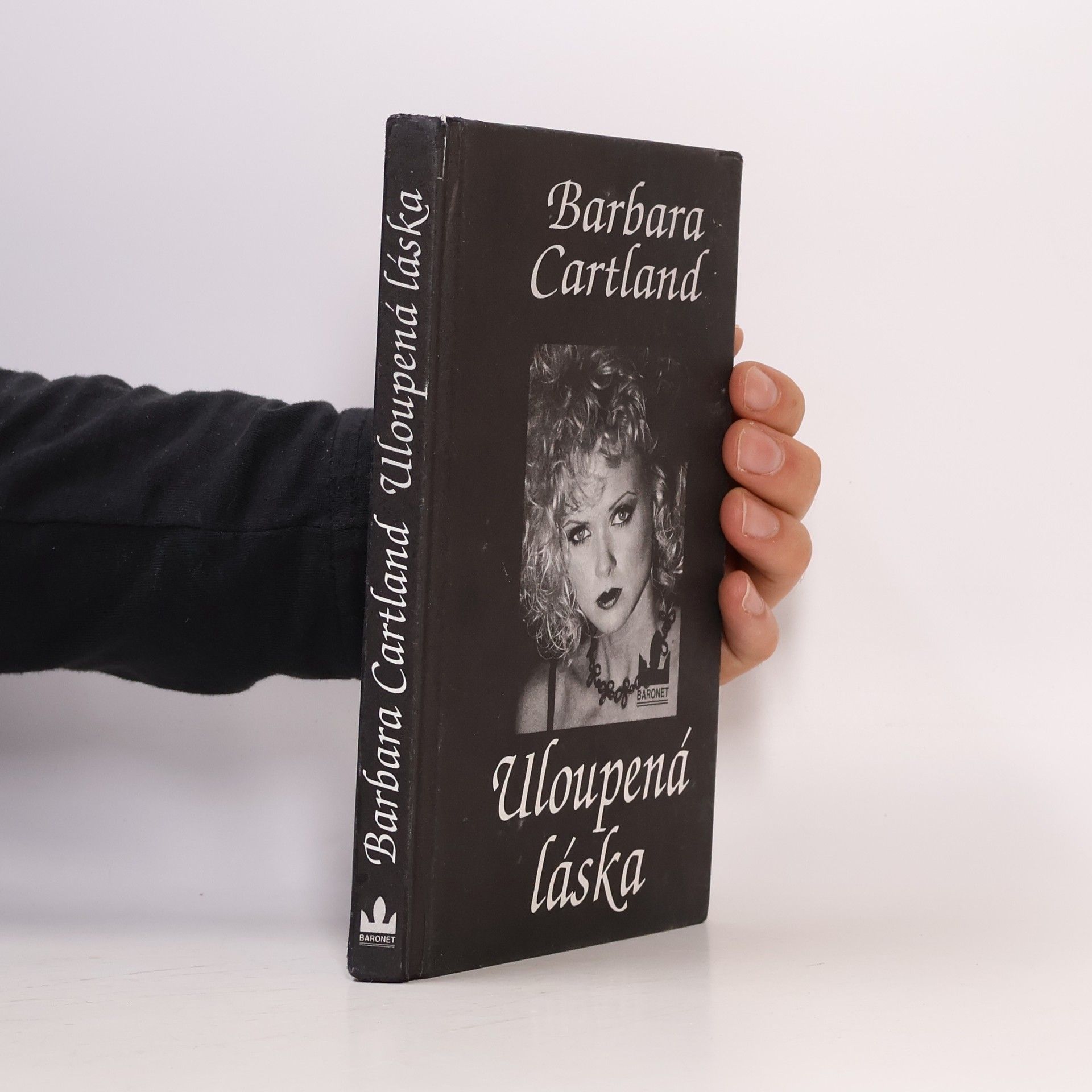Barbara Cartland Uloupená láska