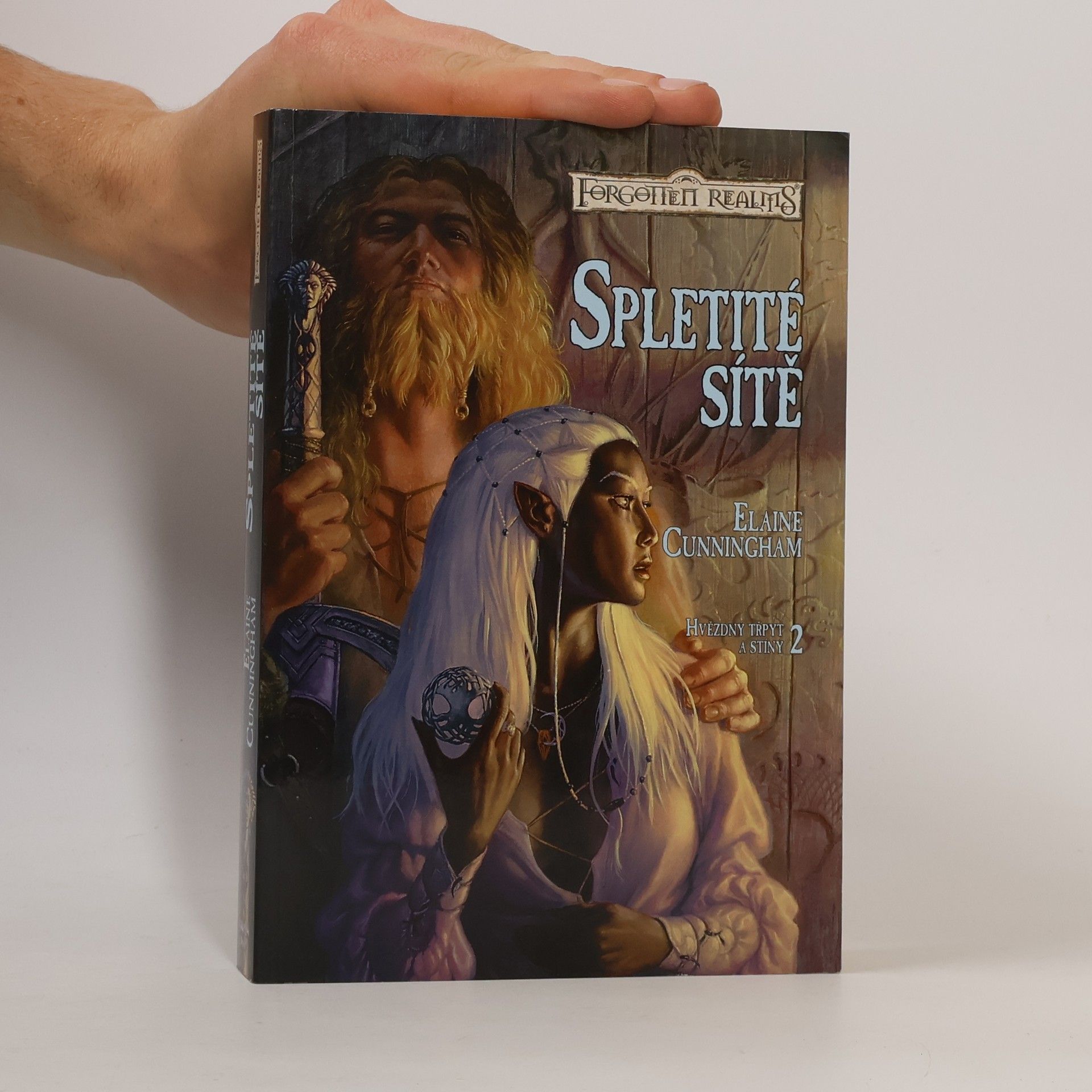 Elaine Cunningham Spletité sítě. Hvězdný třpyt a stíny (2. díl)