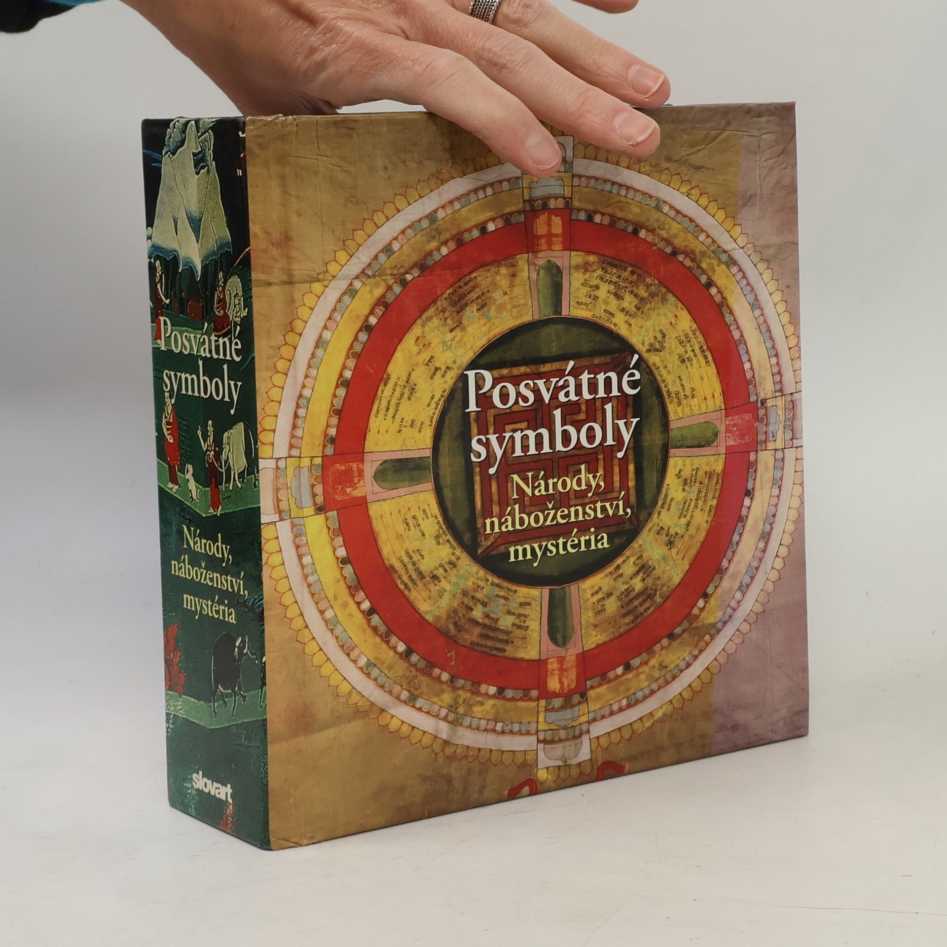 Robert Adkinson Posvátné symboly : národy, náboženství, mystéria