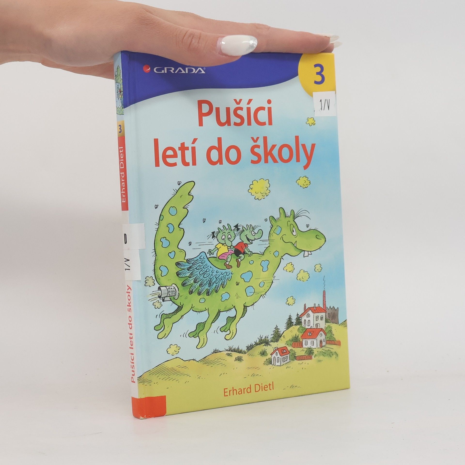 Erhard Dietl Pušíci letí do školy 3