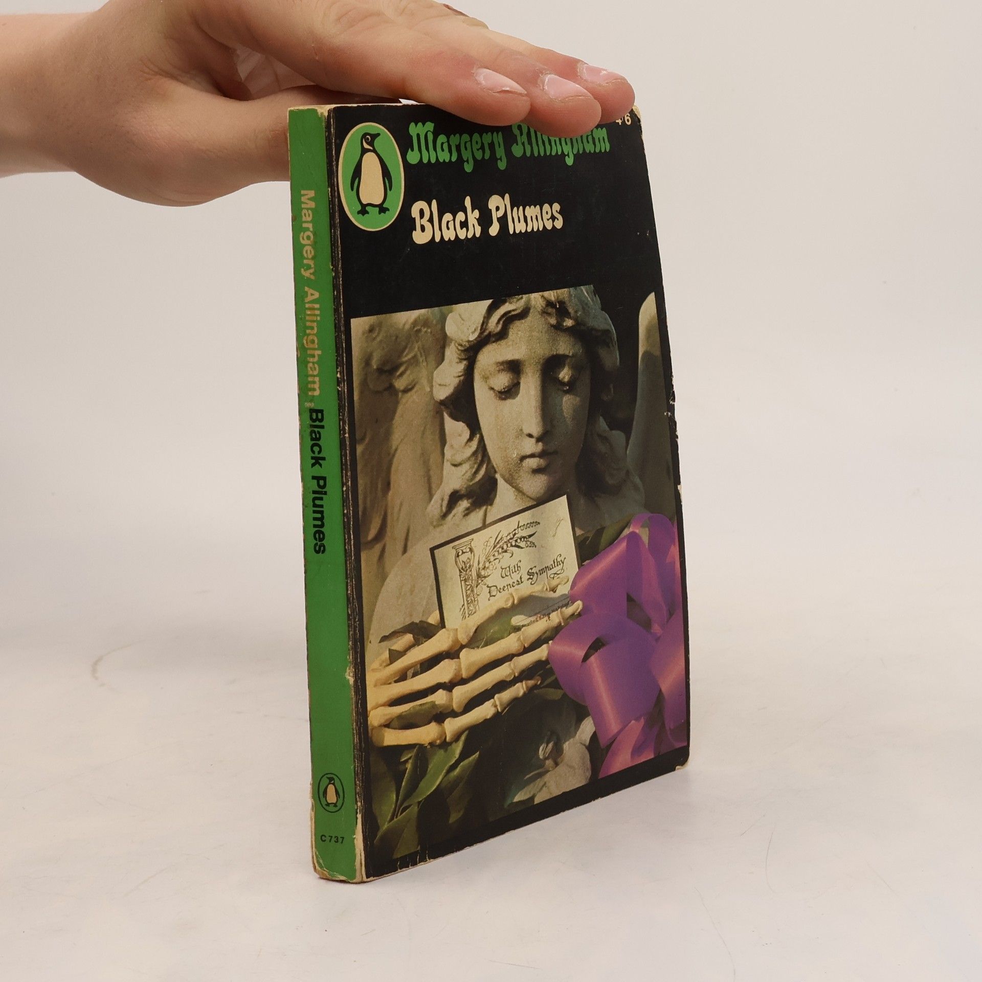 Margery Allingham Black Plumes