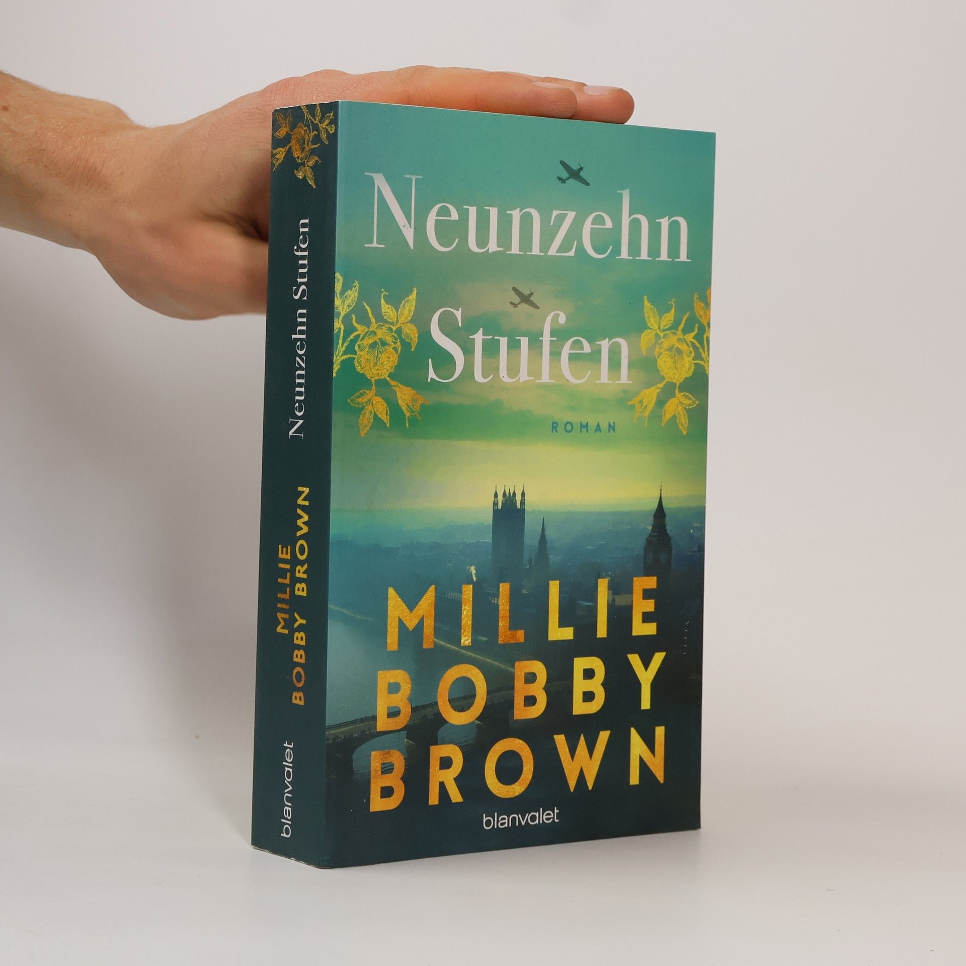 Millie Bobby Brown Neunzehn Stufen