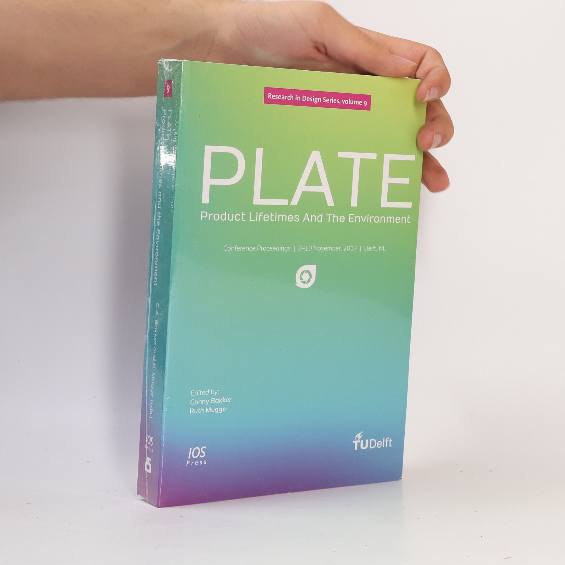 Ruth Mugge Research in Design Series - 9: PLATE