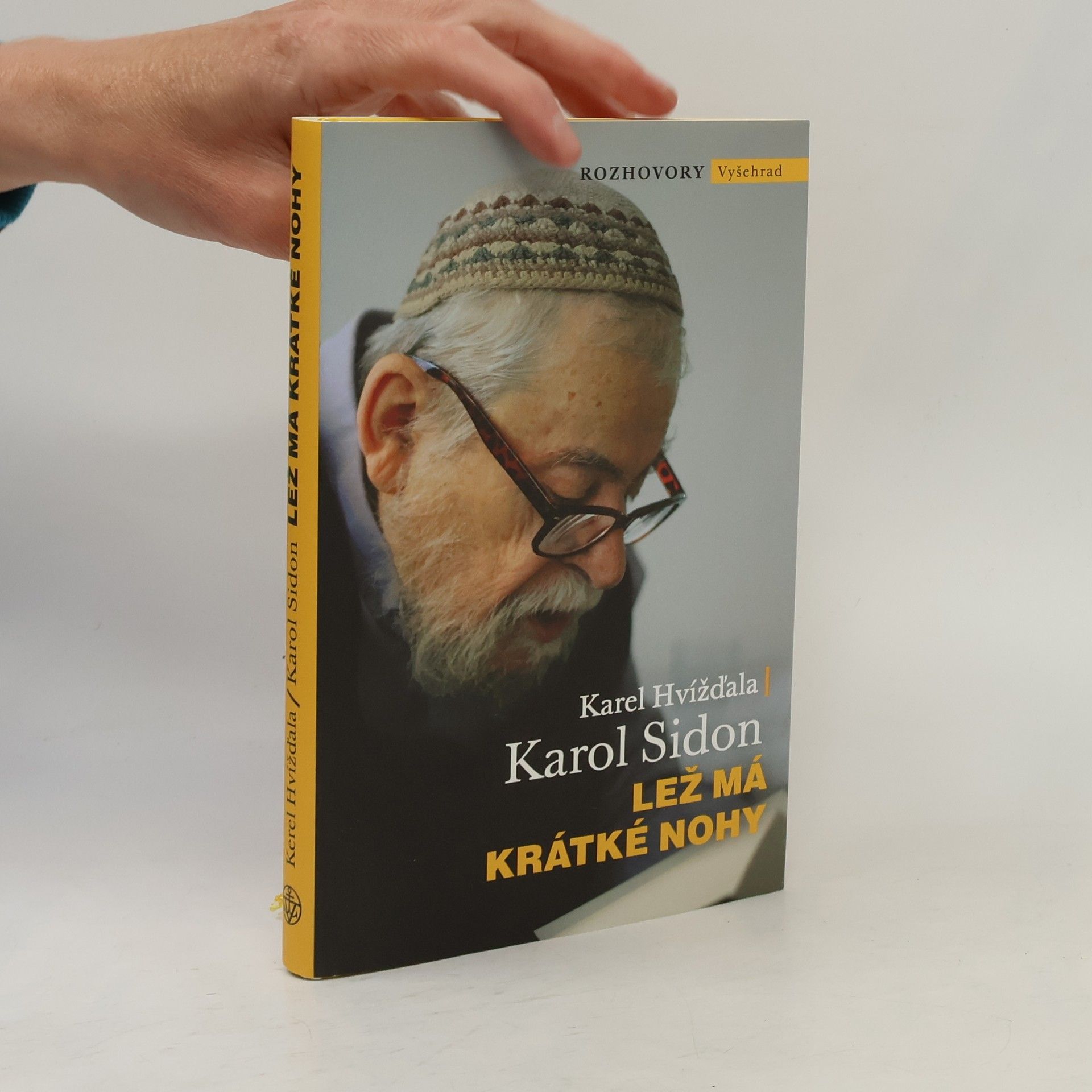 Karol Sidon Lež má krátké nohy
