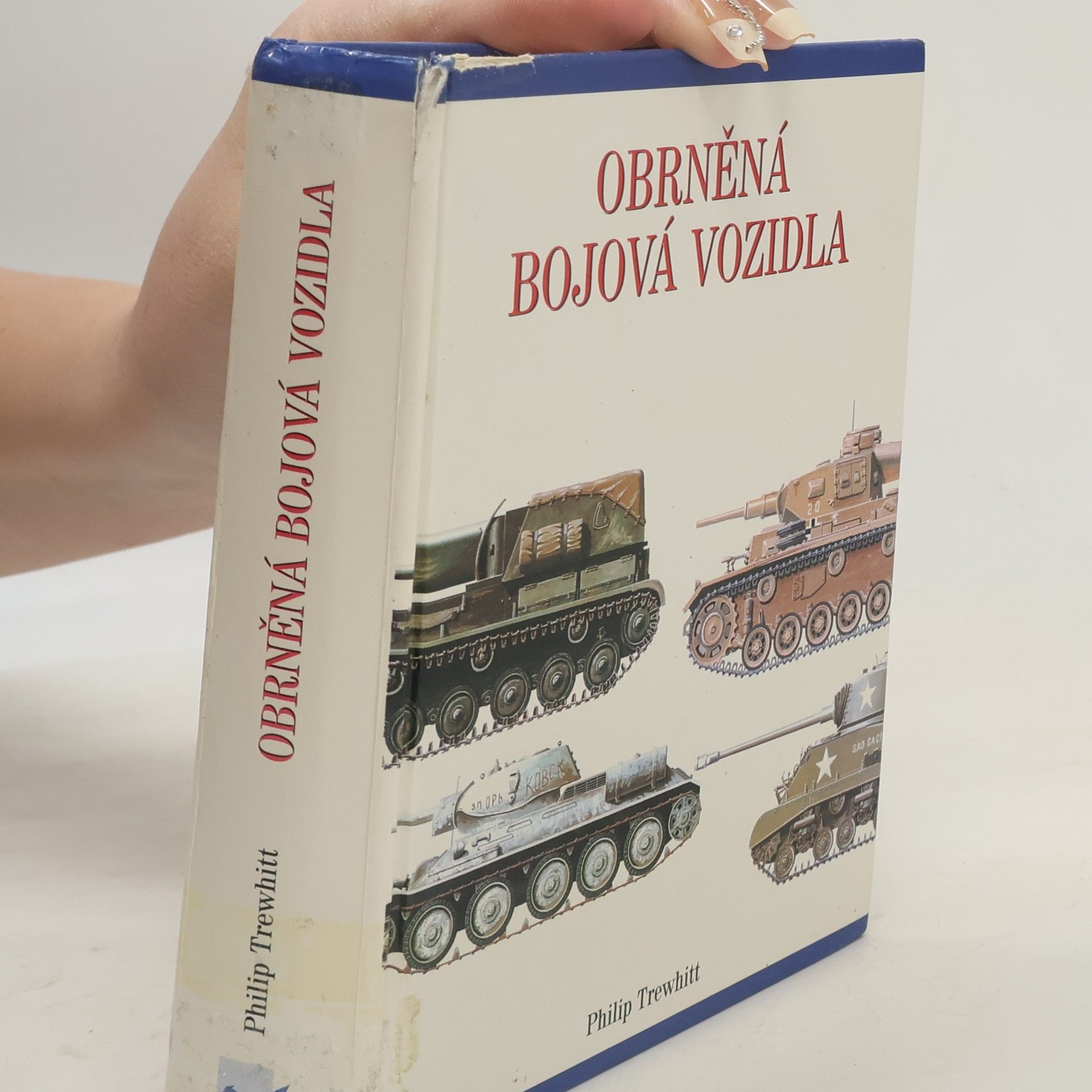 Philip Trewhitt Obrněná bojová vozidla