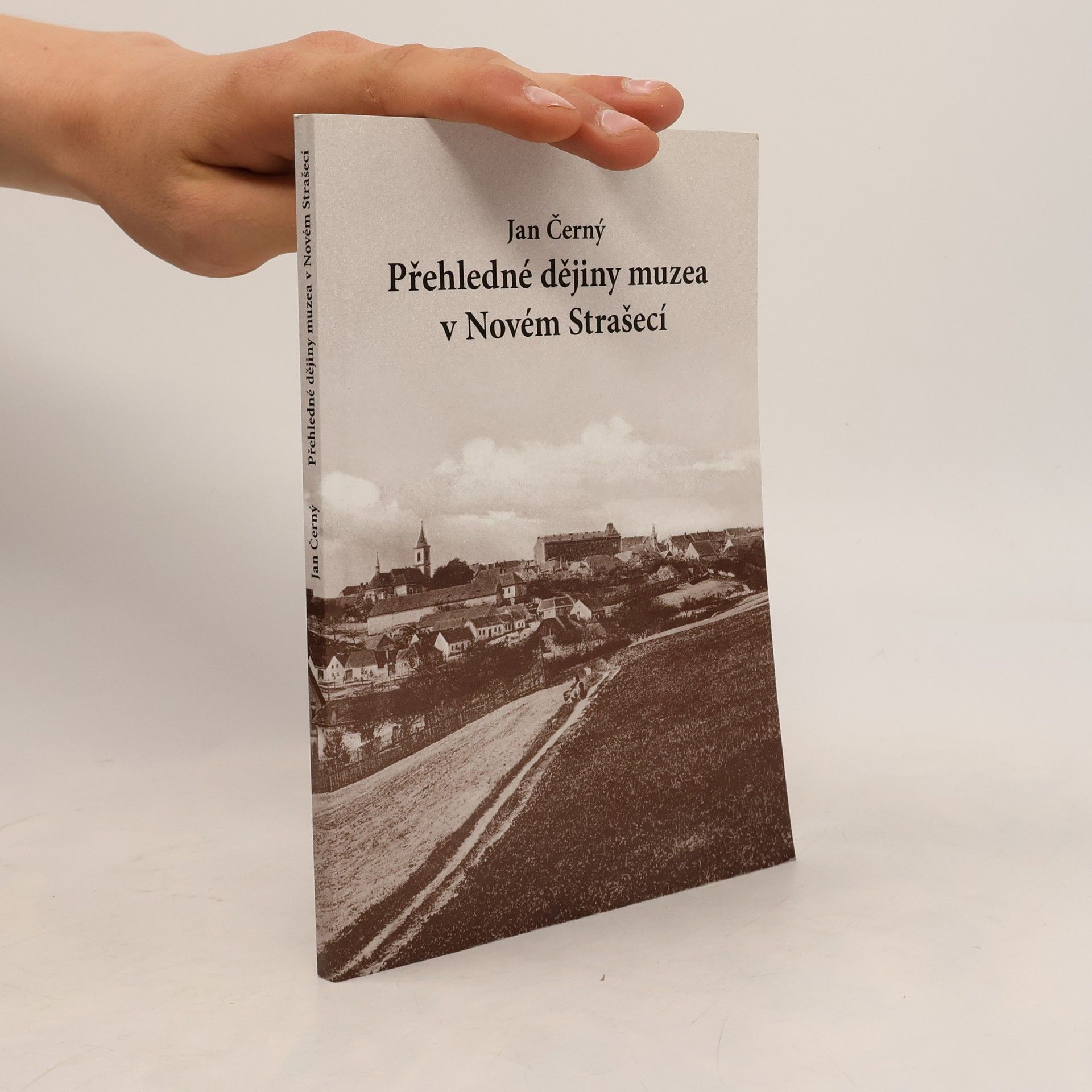 Jan Černý Přehledné dějiny muzea v Novém Strašecí