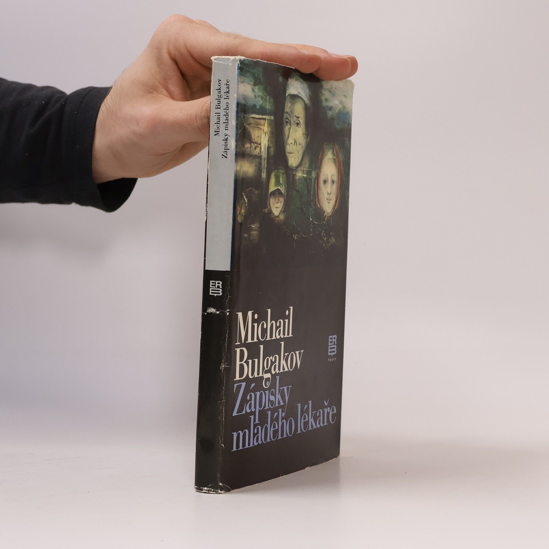 Mikhail Afanasyevich Bulgakov Zápisky mladého lékaře