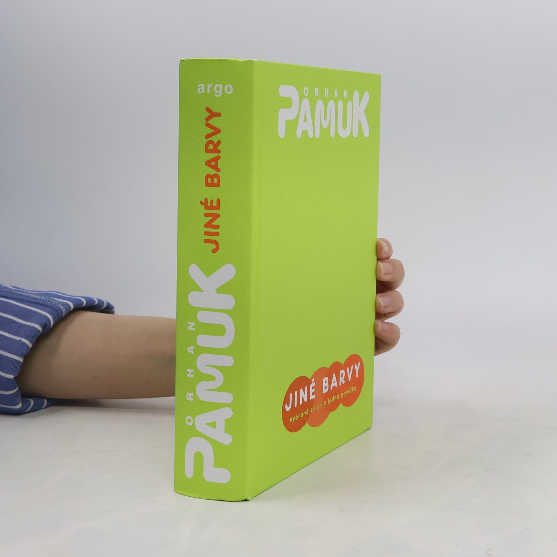 Orhan Pamuk Jiné barvy
