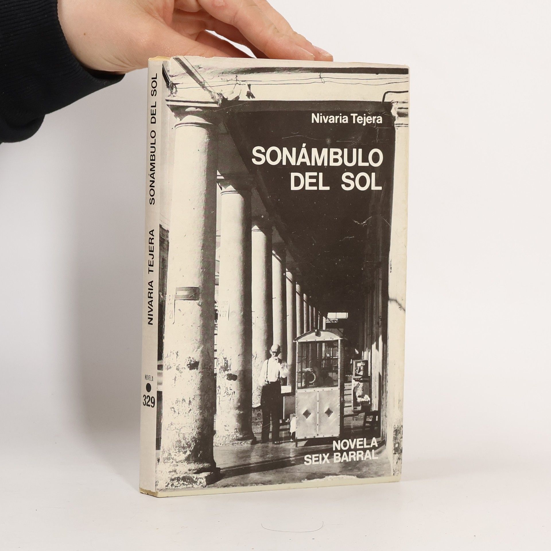 Nivaria Tejera Sonámbulo del sol