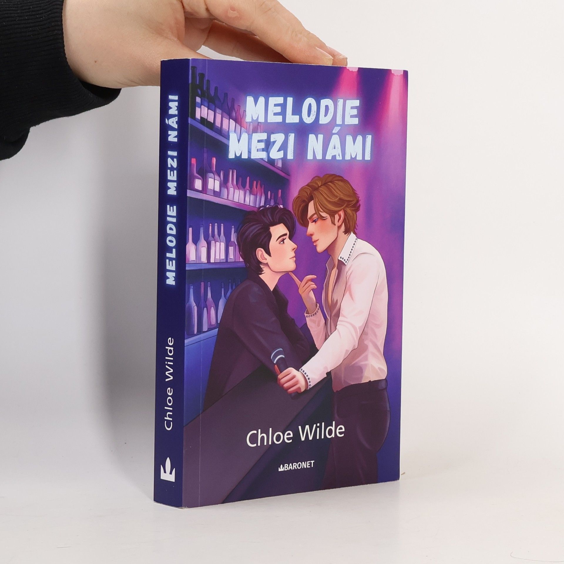 Chloe Wilde Melodie mezi námi