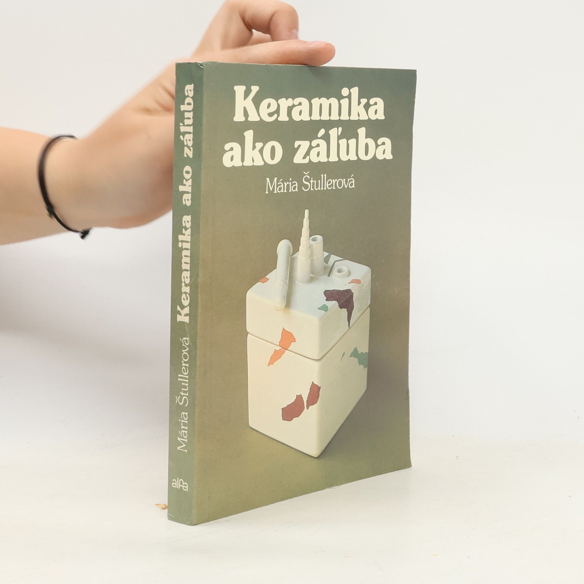 Mária Štullerová Keramika ako záluba