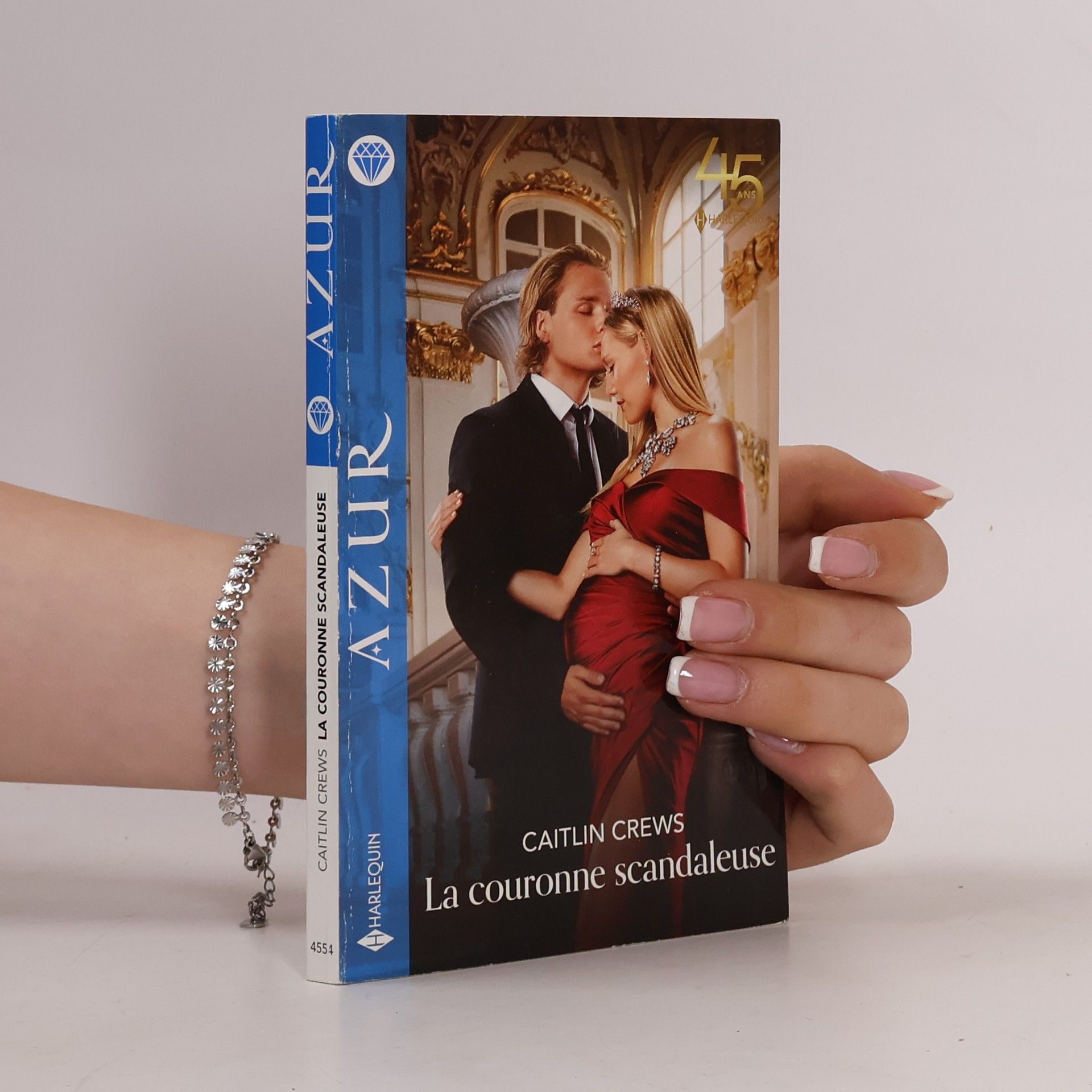 La couronne scandaleuse