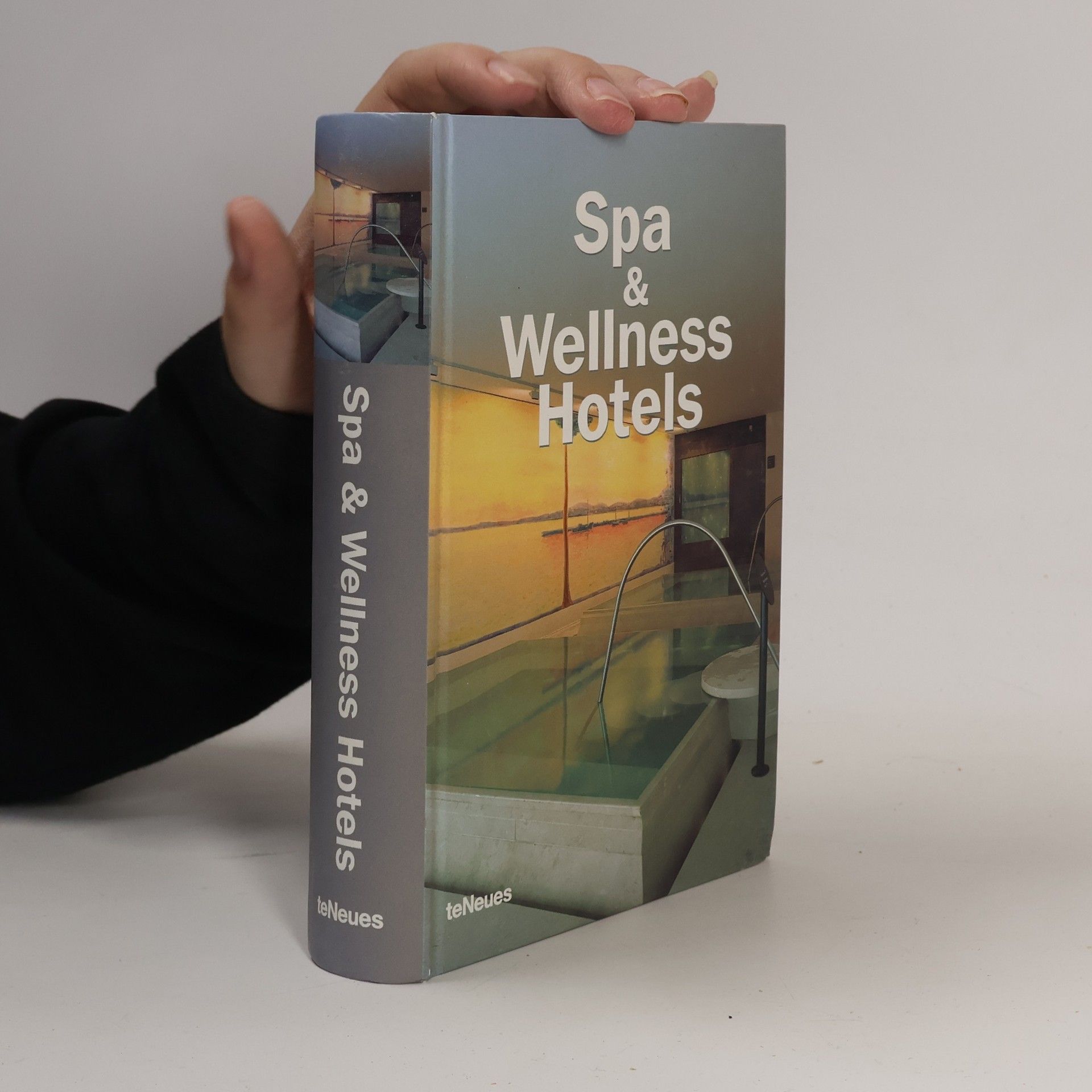 Paco Asensio Spa and wellness hotels