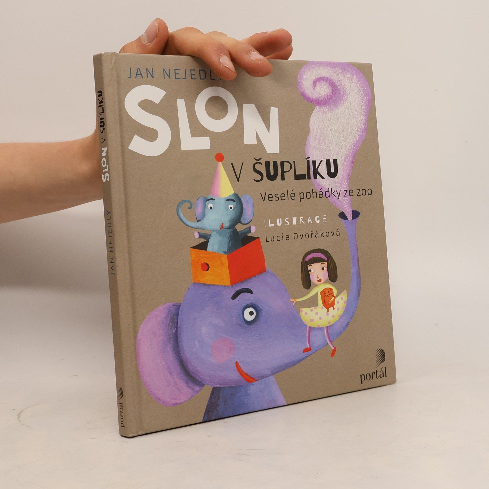 Jan Nejedlý Slon v šuplíku - Veselé pohádky ze zoo