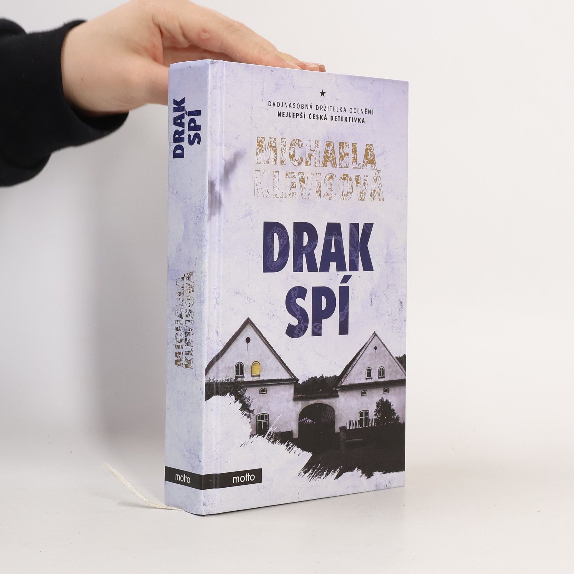 Michaela Klevisová Drak spí