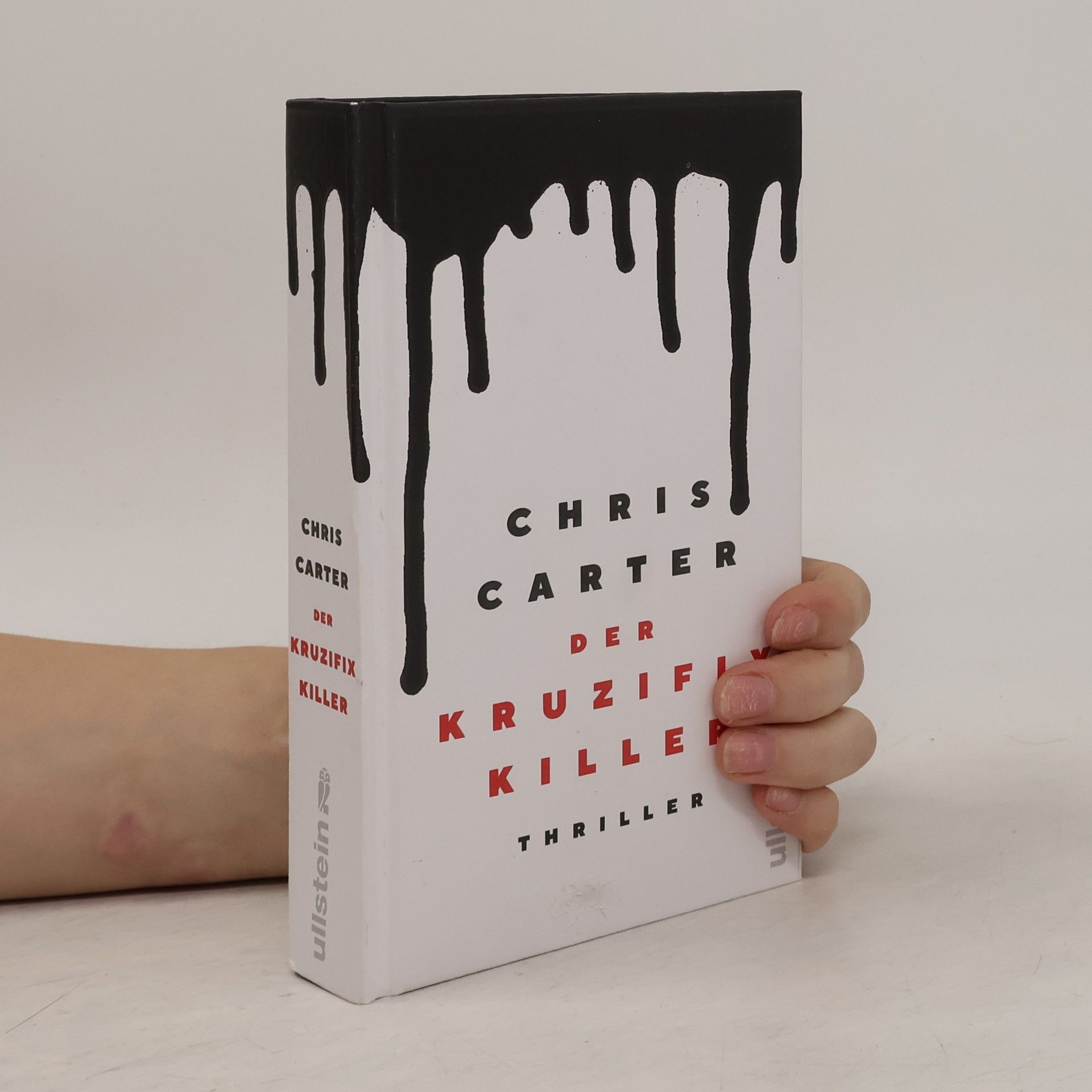Chris Carter Der Kruzifix-Killer (Ein Hunter-und-Garcia-Thriller 1)