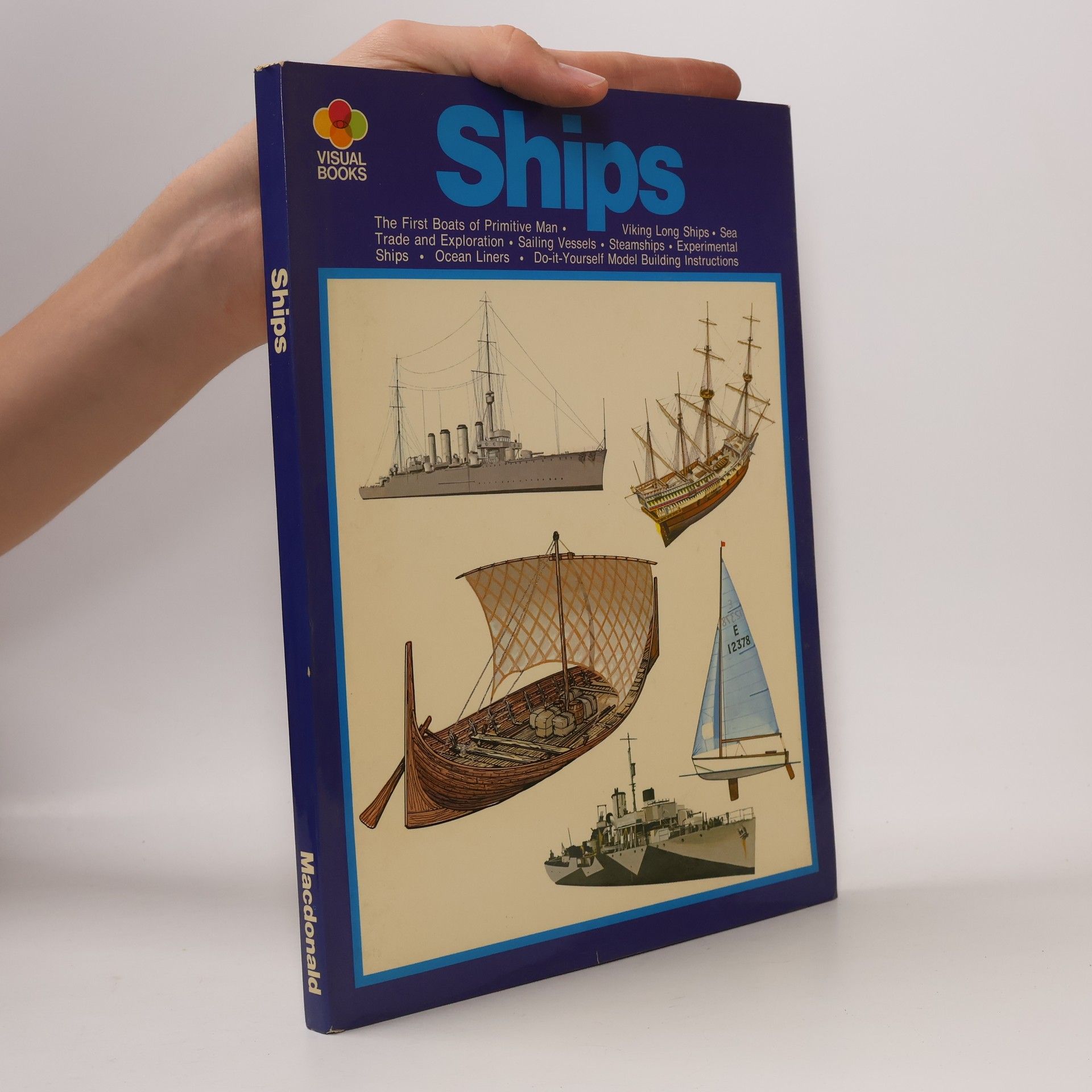Autores varios Ships