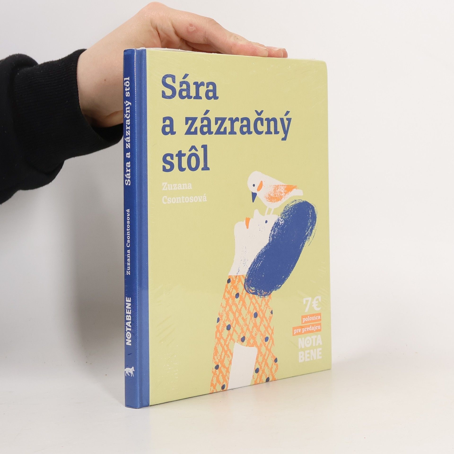 Zuzana Csontosová Sára a zázračný stôl