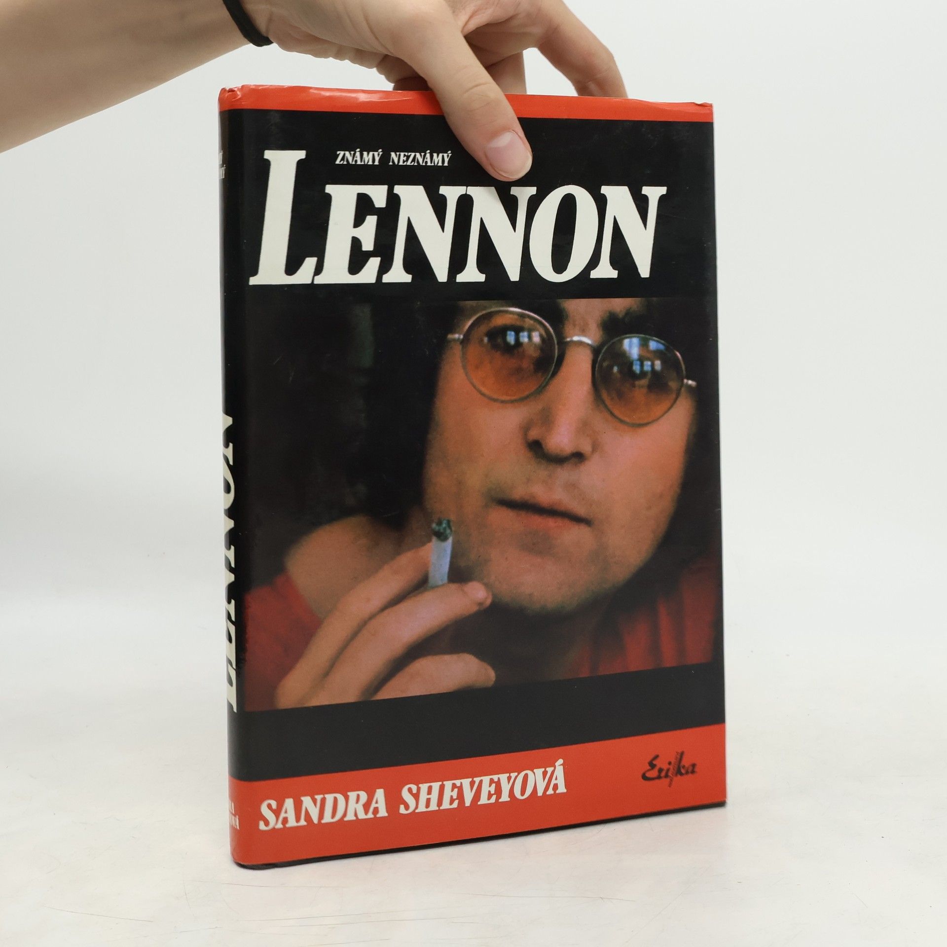 Sandra Shevey Lennon známý neznámý