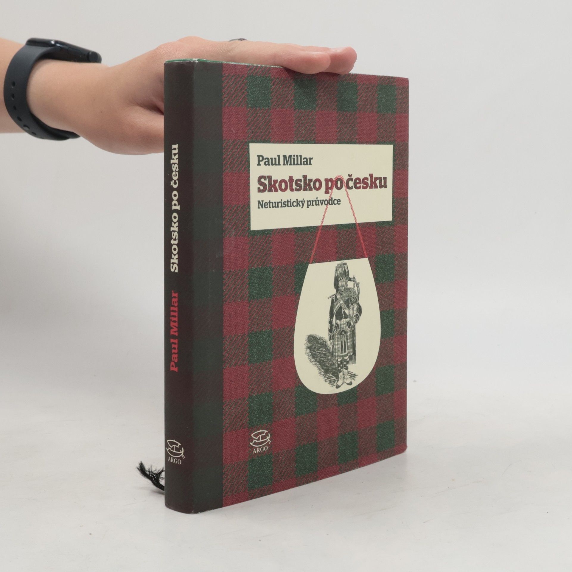 Ian Stuart Campbell Skotsko po česku : neturistický průvodce