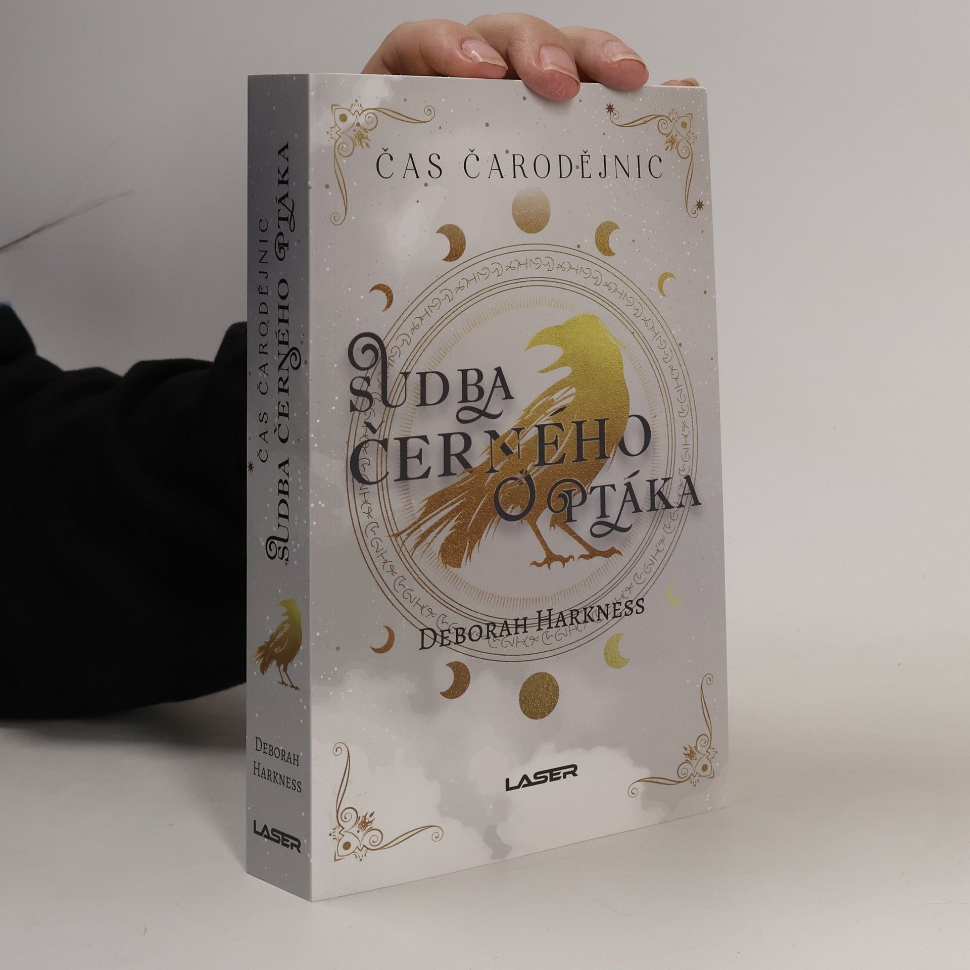 Deborah E. Harkness Sudba černého ptáka