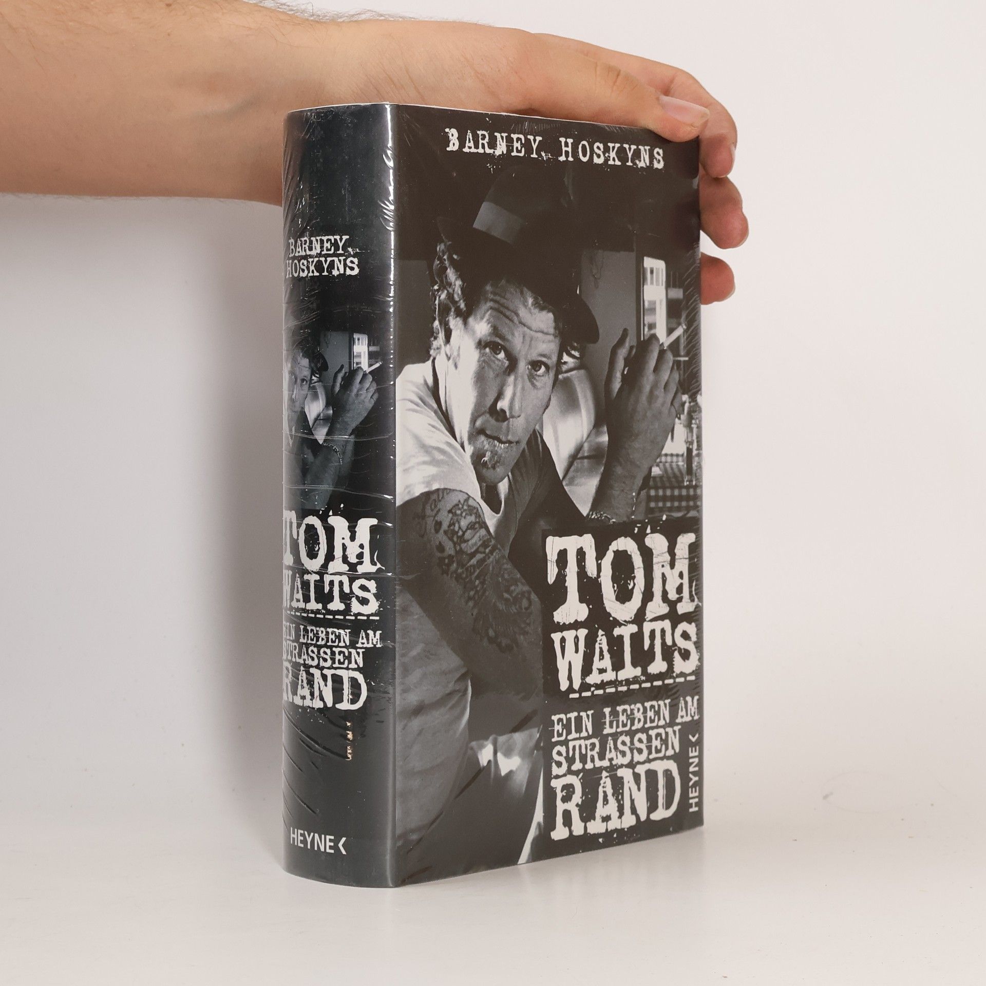 Barney Hoskyns Tom Waits