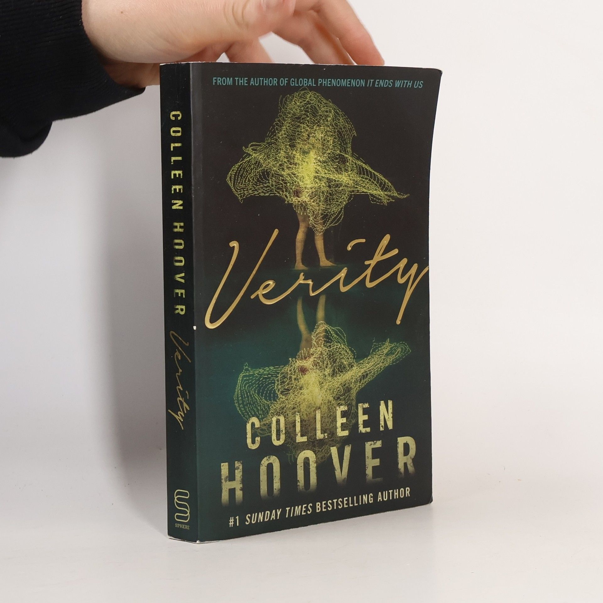 Colleen Hoover Verity