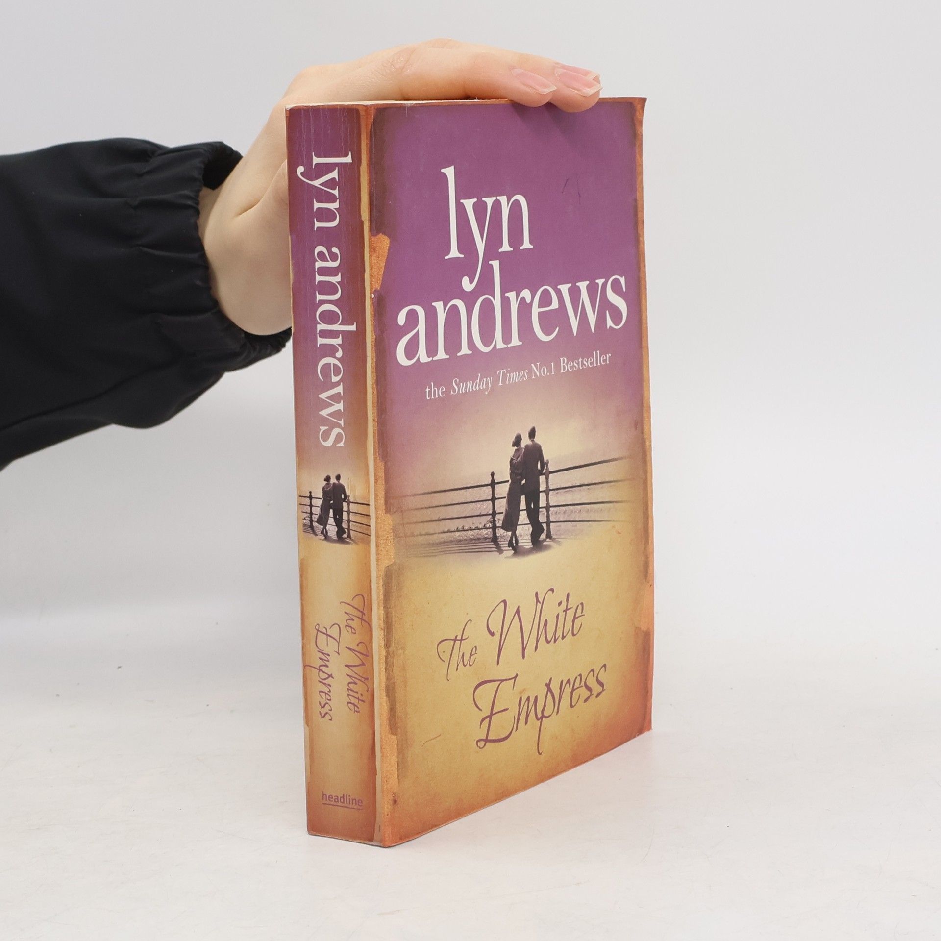 Lyn Andrews The White Empress