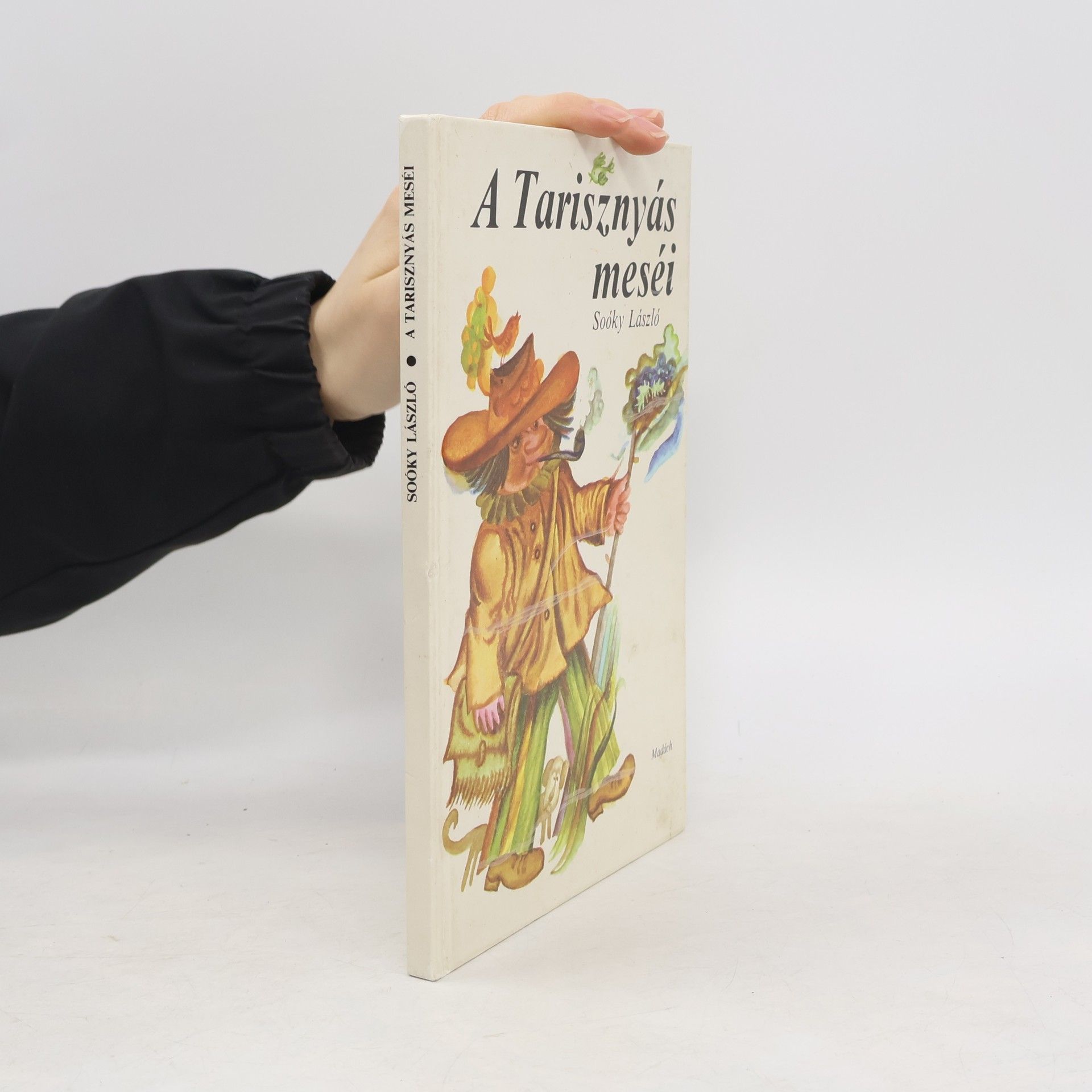László Soóky A Tarísznyás meséi