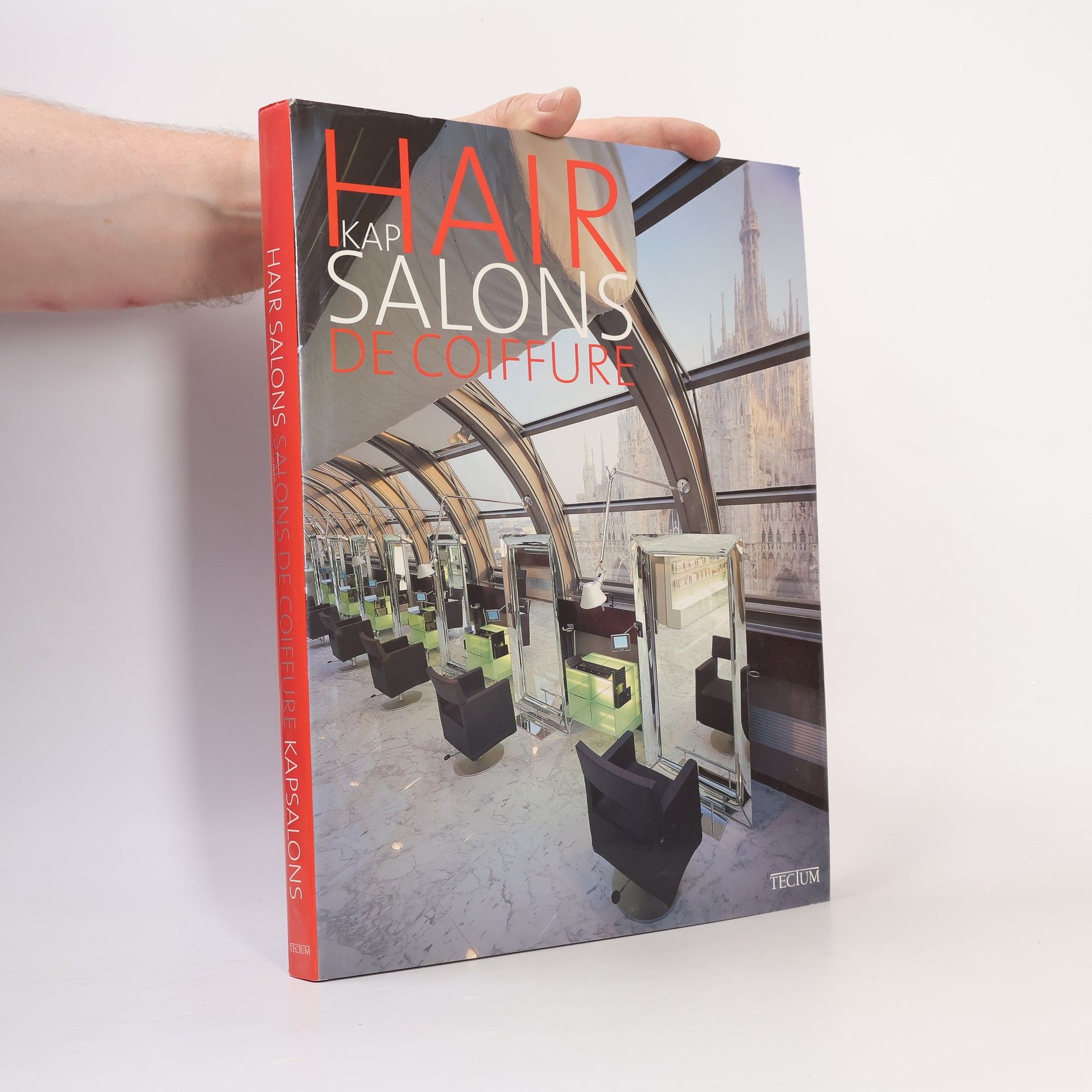 Wim Van Hees Hair Salons / Salons de coiffure / Kapsalons