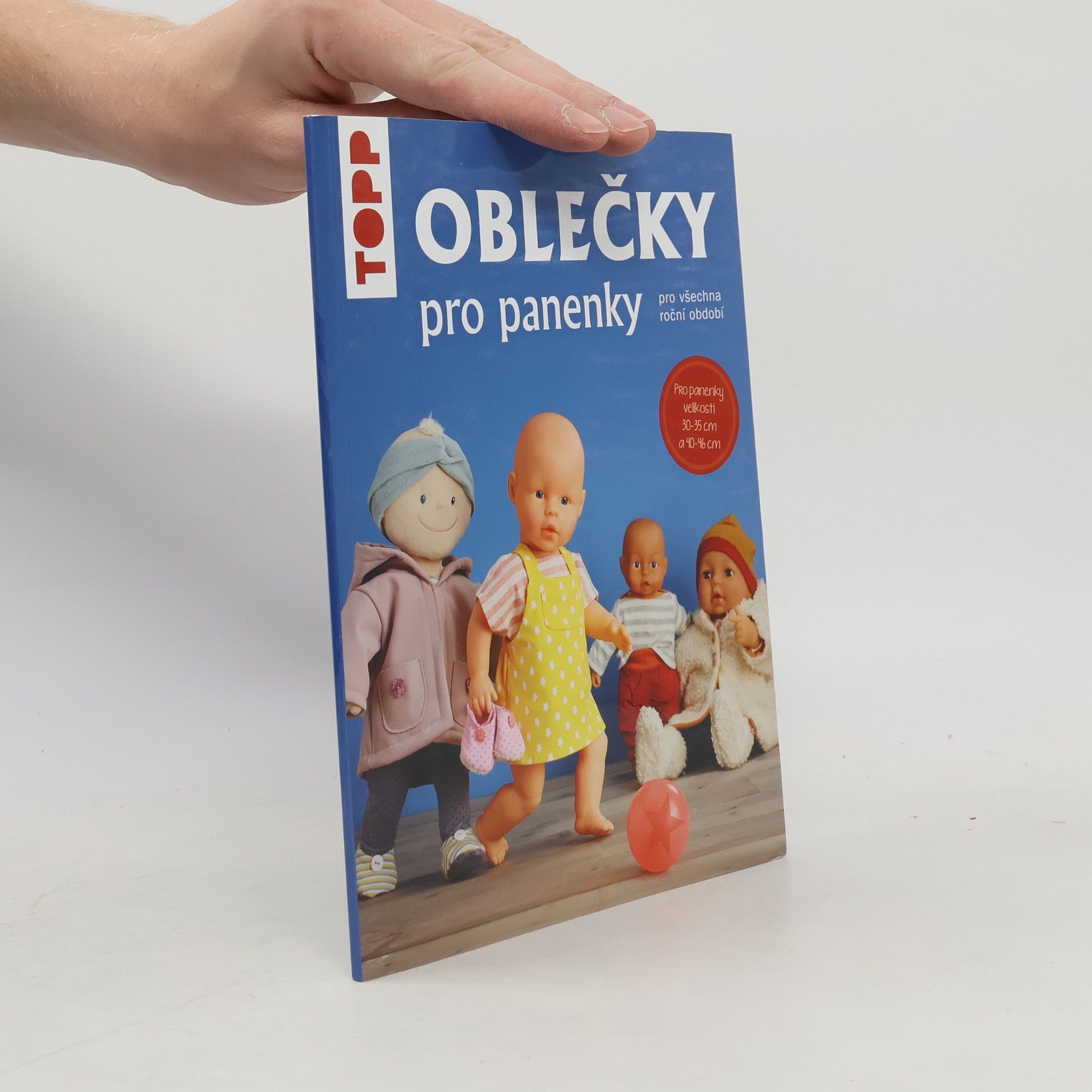 Ina Andresen Oblečky pro panenky : pro všechna roční období