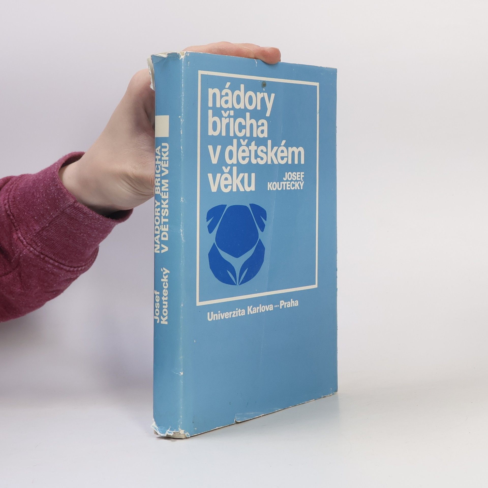 Josef Koutecký Nádory břicha v dětském věku.
