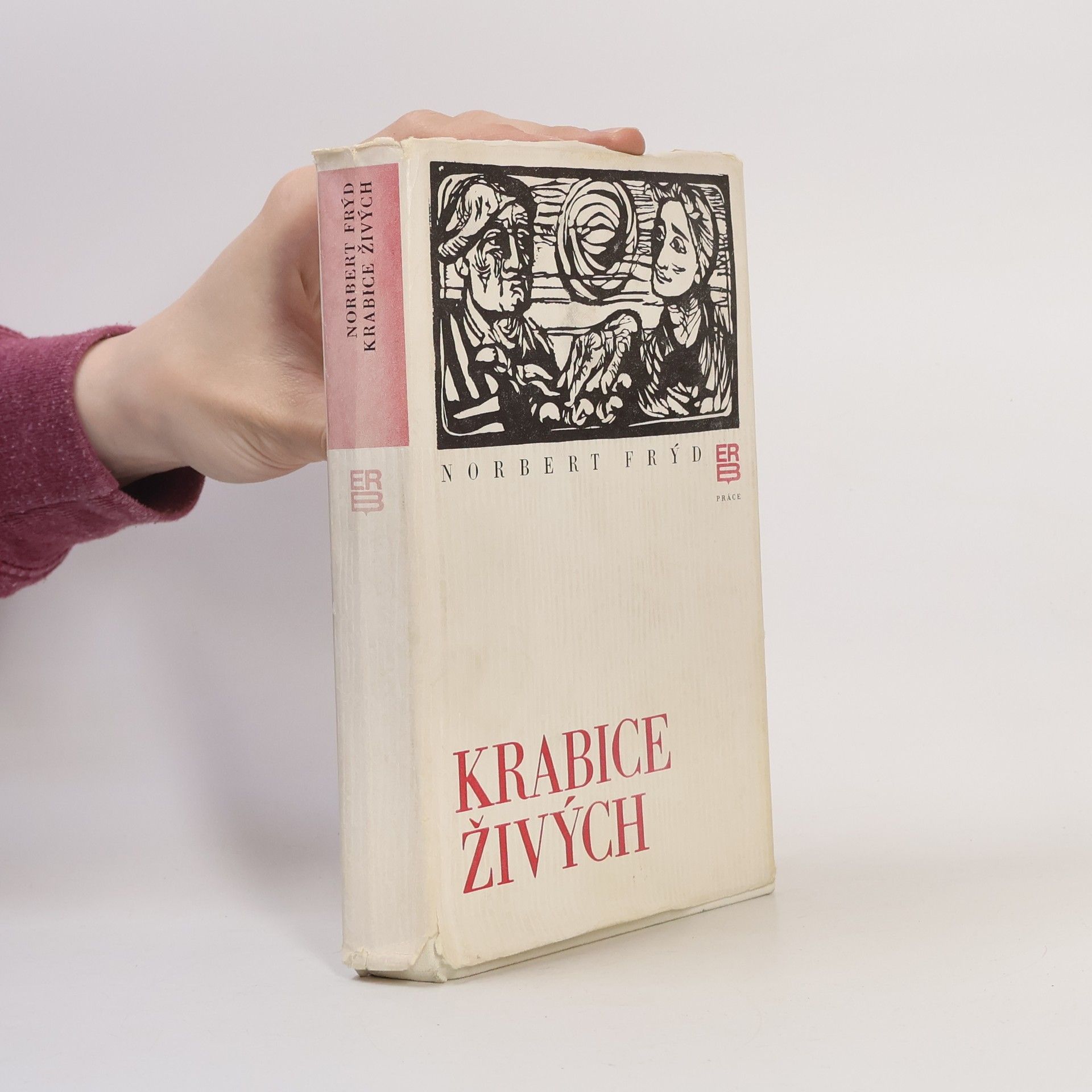 Norbert Frýd Krabice živých