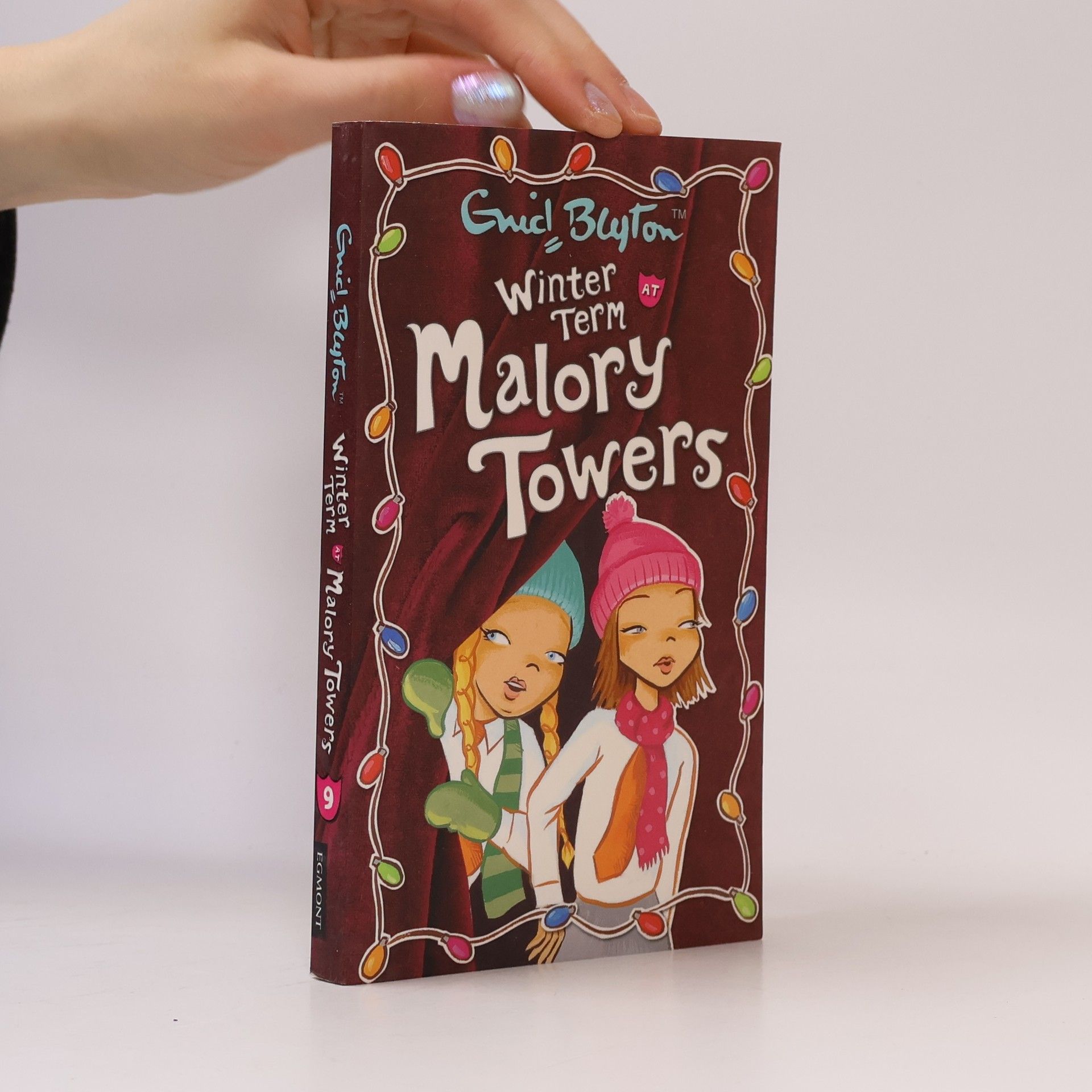 Enid Blyton Winter Term at Malory Towers
