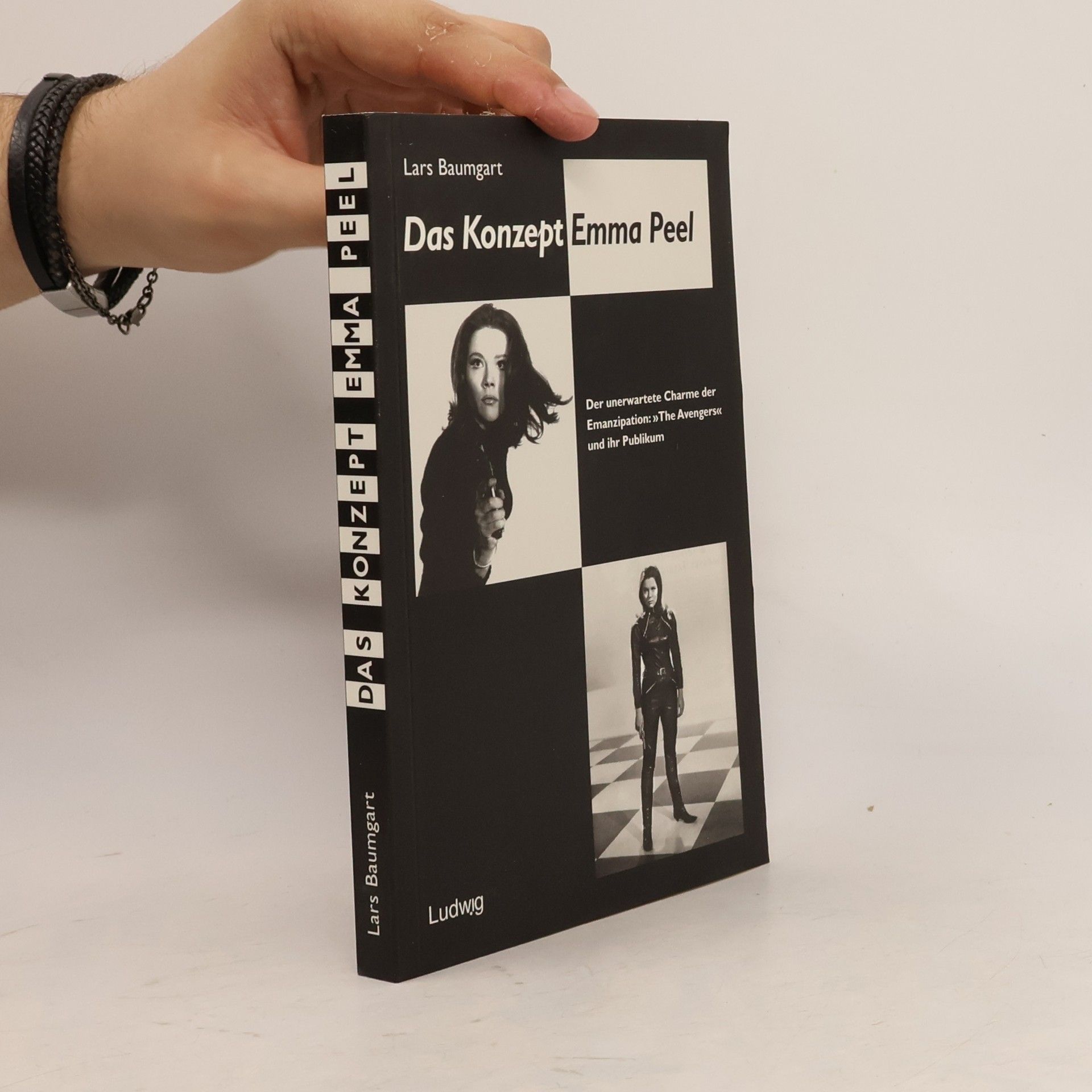 Lars Baumgart Das Konzept Emma Peel
