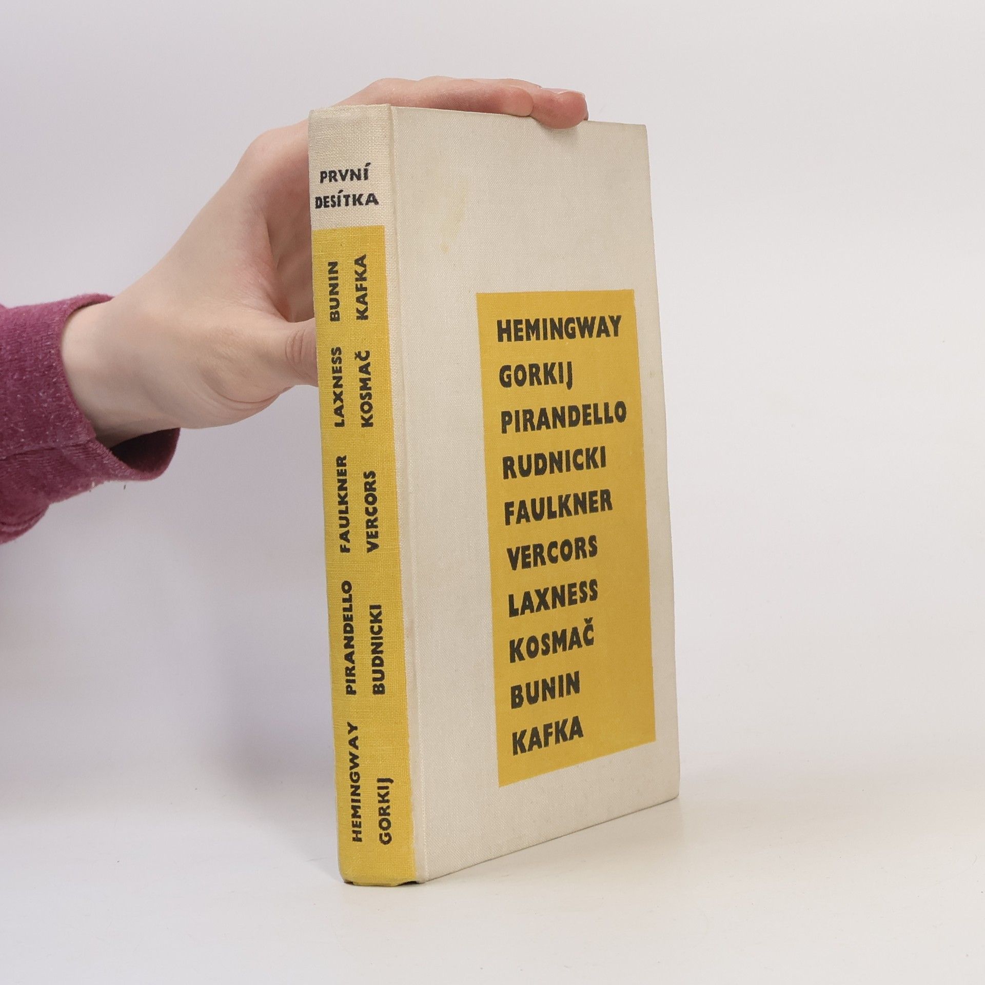 Vítězslav Kocourek První desítka. Deset novel