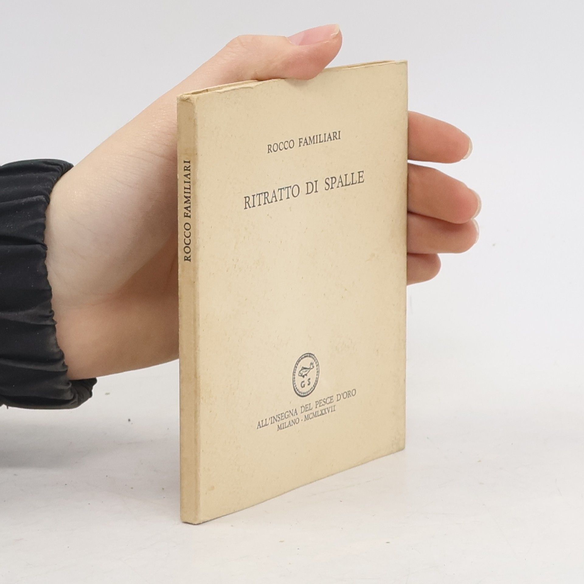 Rocco Familiari Ritratto di spalle