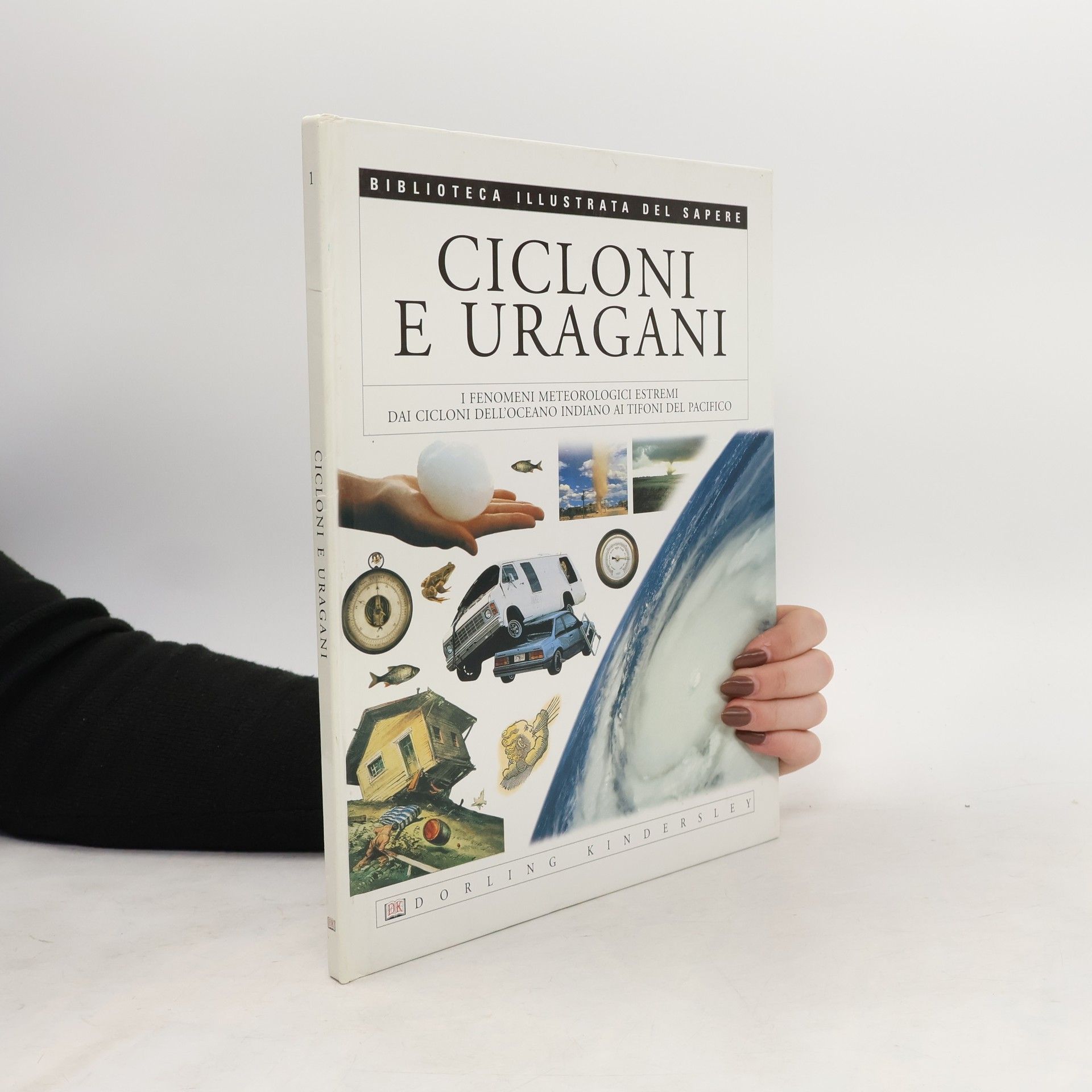 AA.VV. Cicloni e uragani