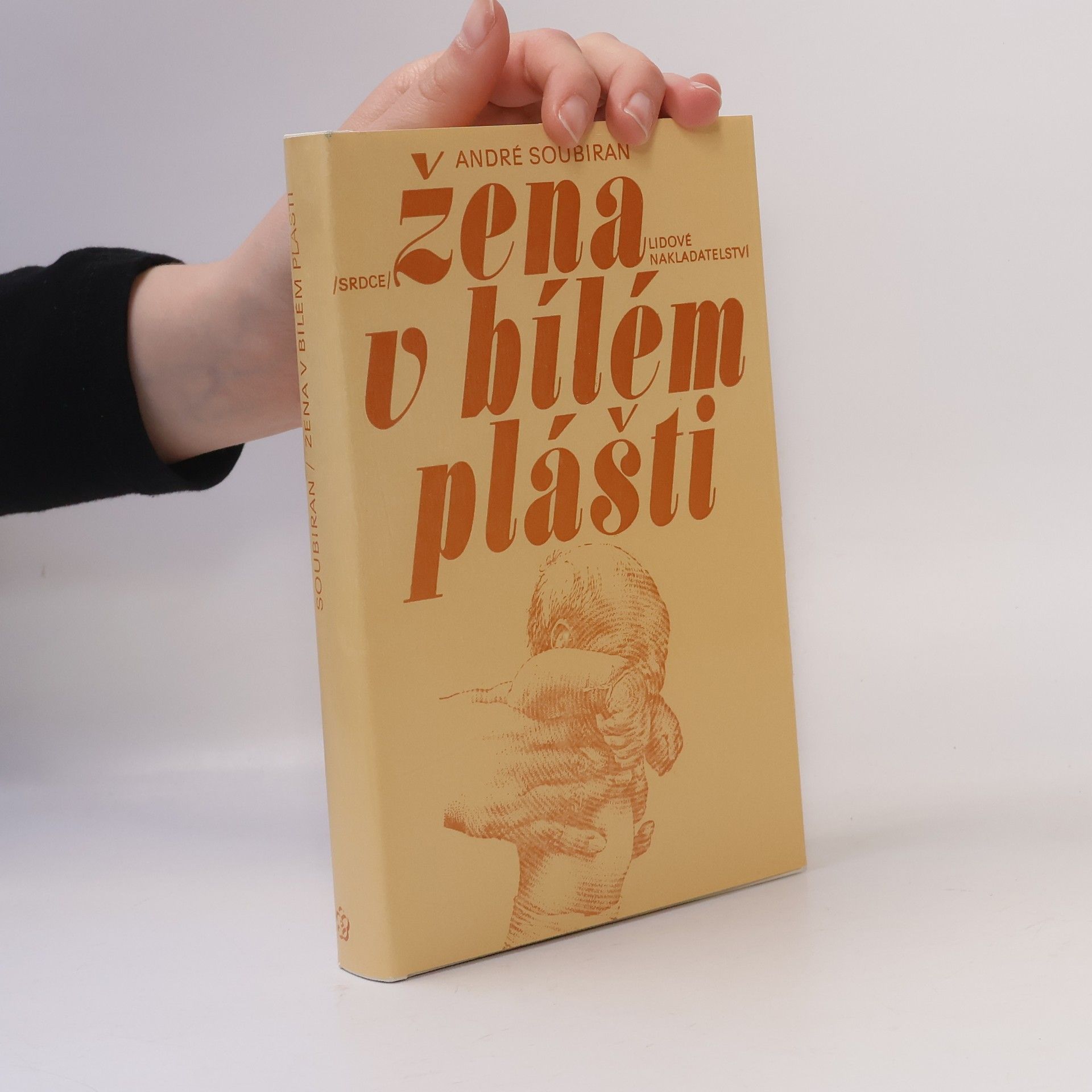 Žena v bílém plášti