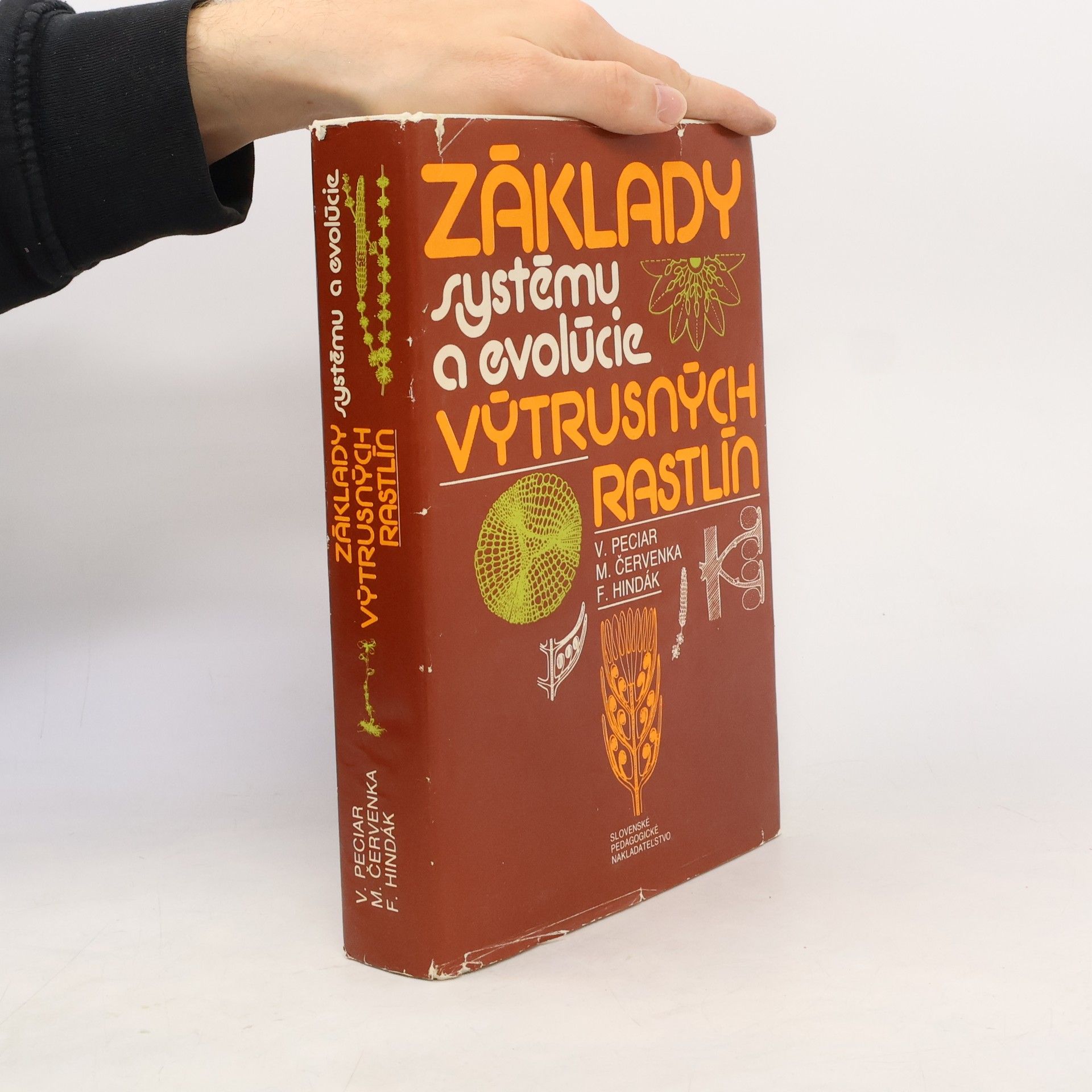 Vojtech Peciar Základy systému a evolúcie výtrusných rastlín