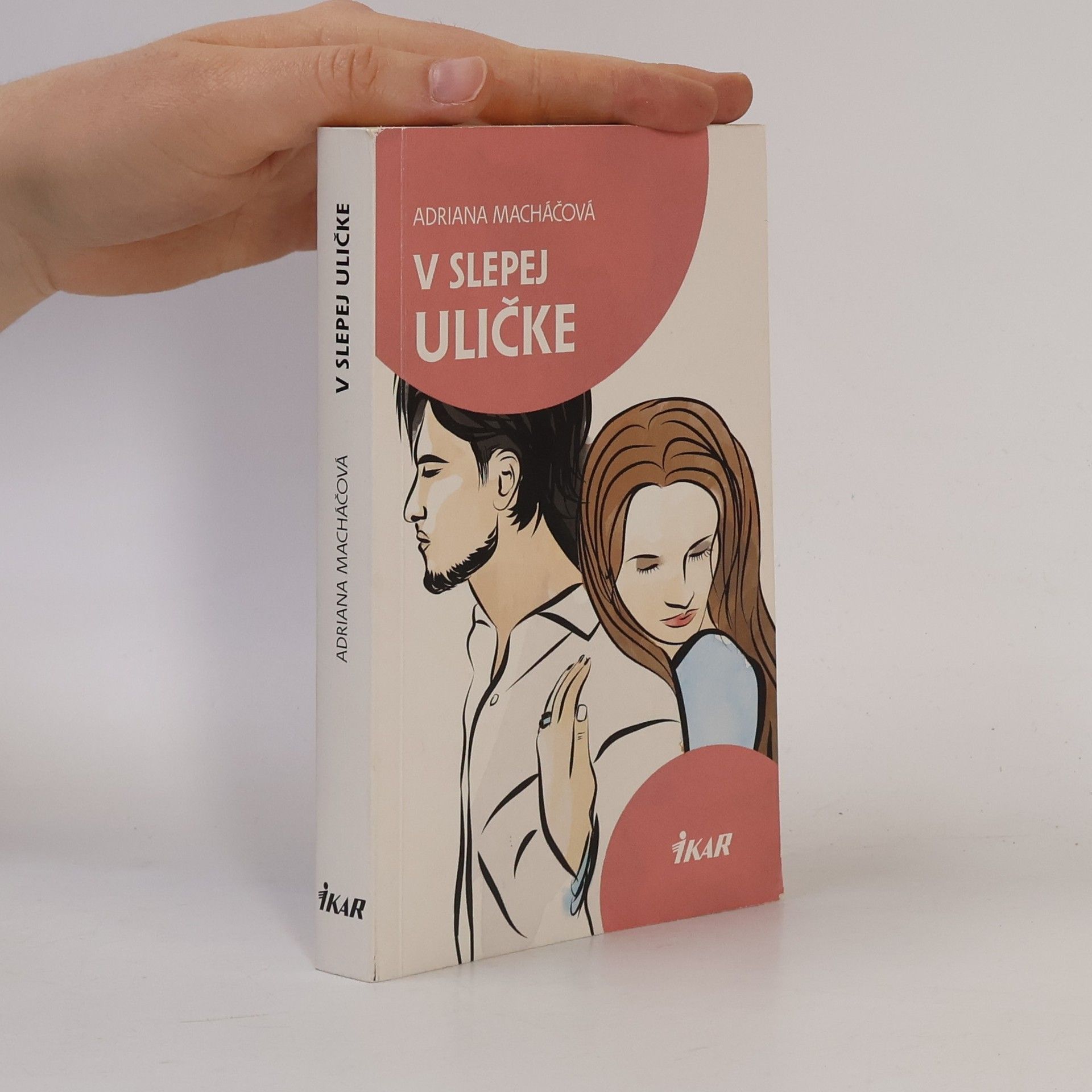 Adriana Machac V slepej uličke