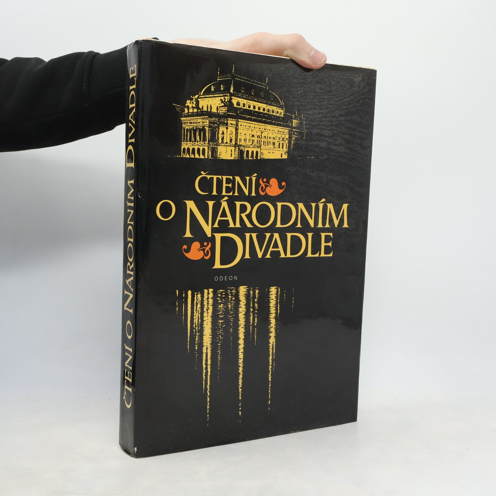 Hana Konečná Čtení o Národním divadle